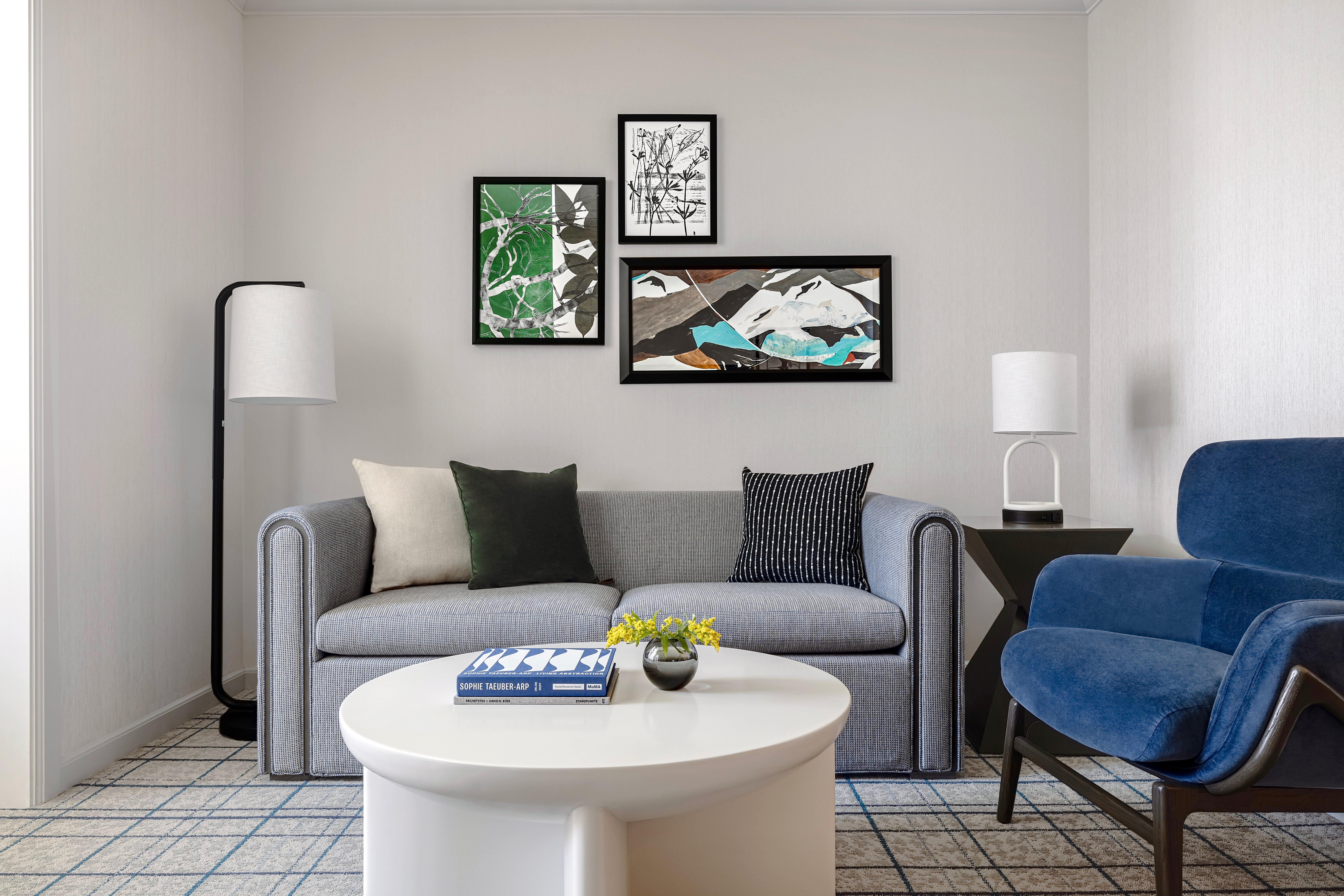 Studio King Size Bed