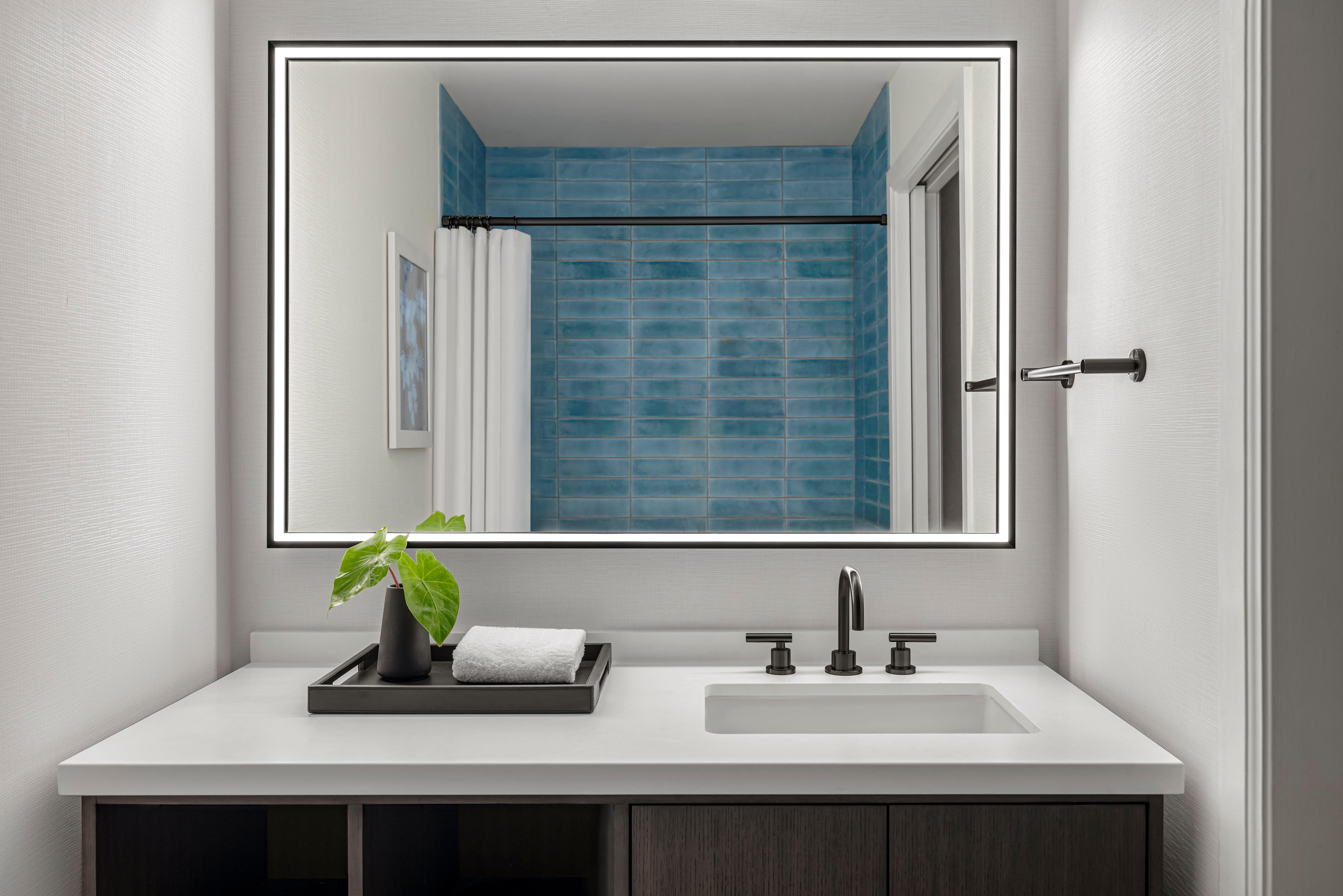 Studio King Size Bed