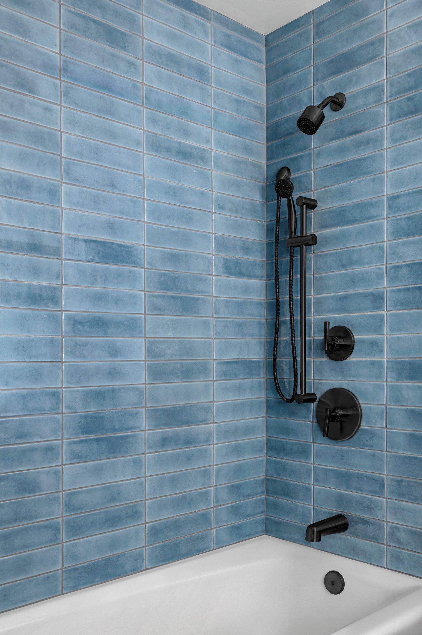 Double Deluxe Two Queen Beds