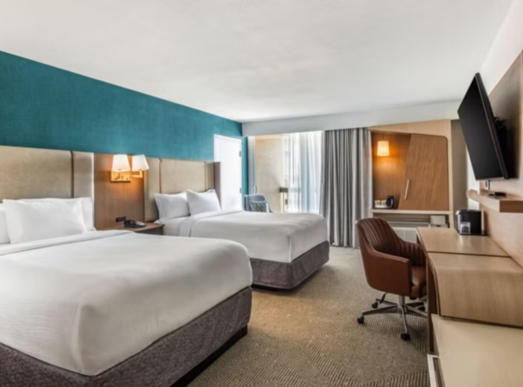 Double Two Queen Beds Non Smoking