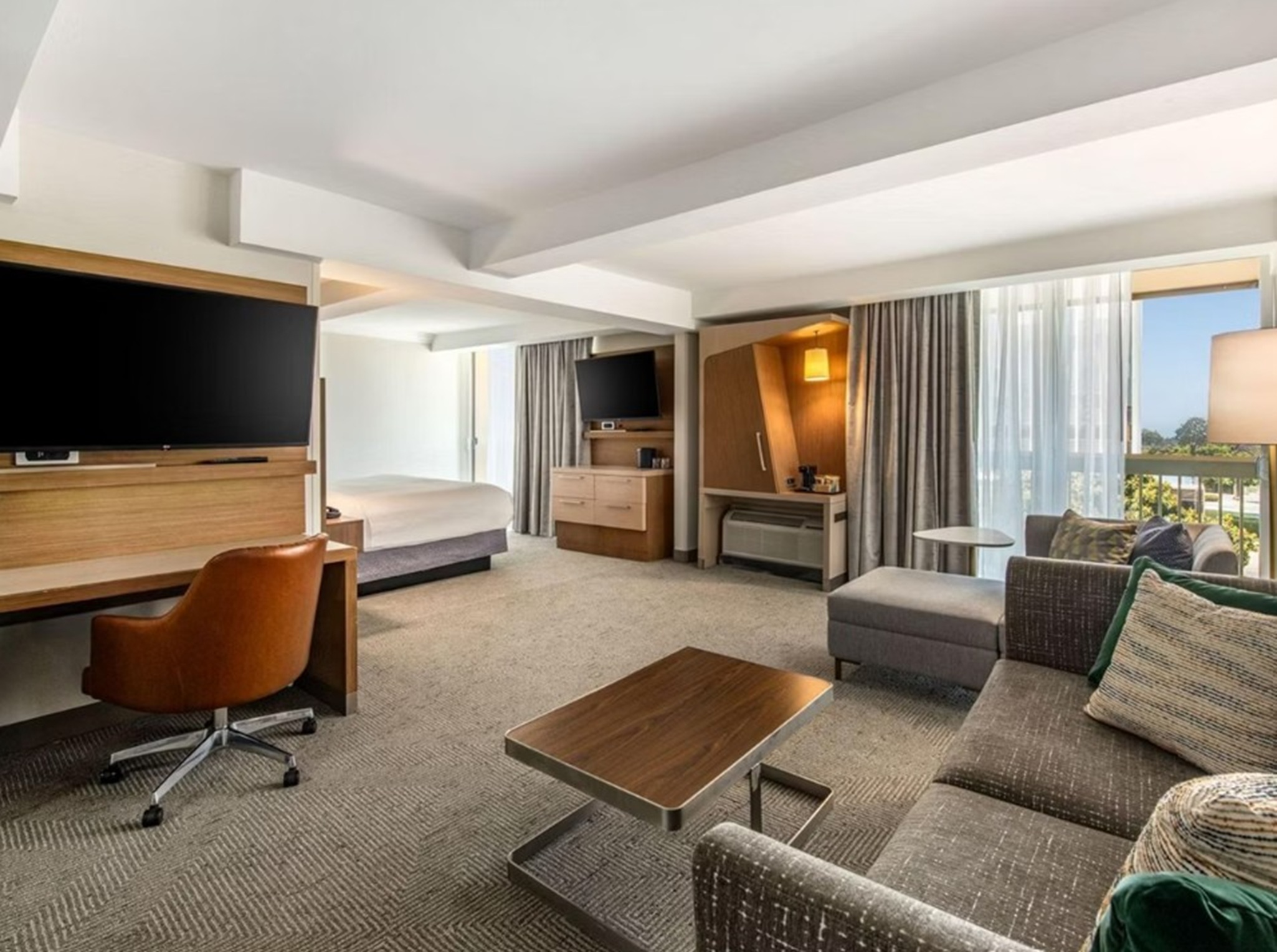 Double Premium with Views