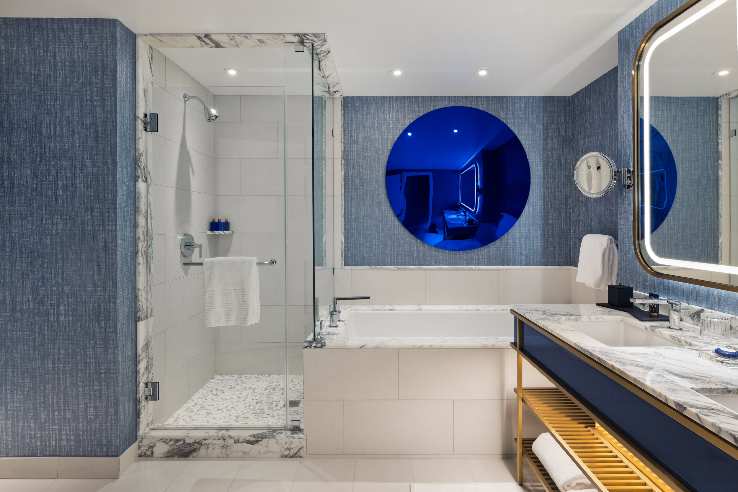 Suite Premier City View