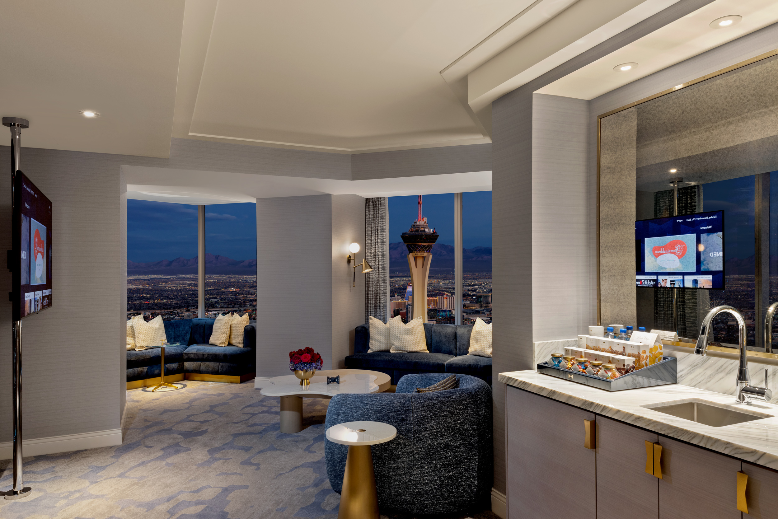 Suite with Views