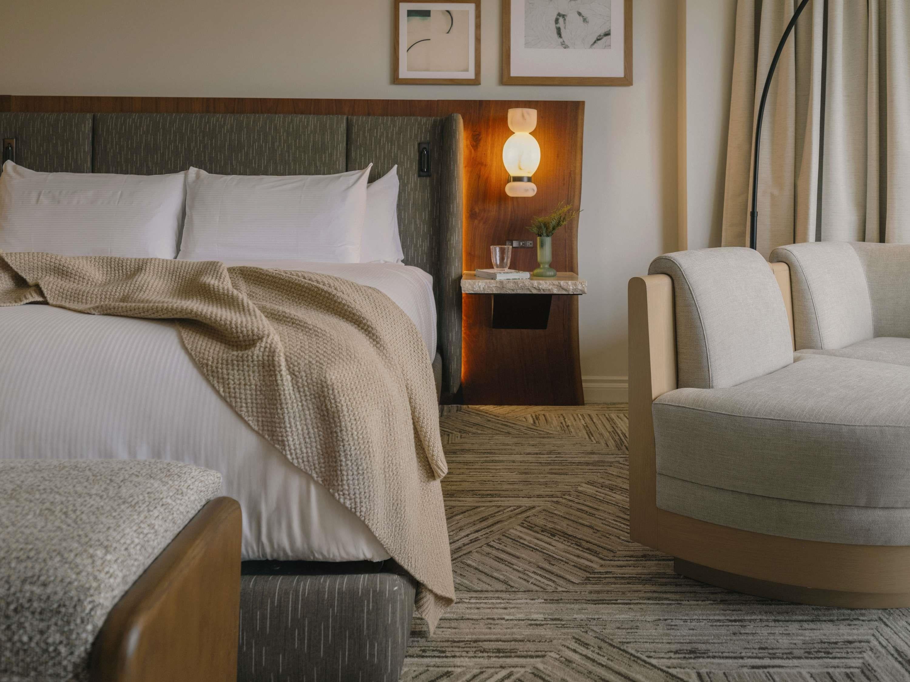 Double Classic King Bed