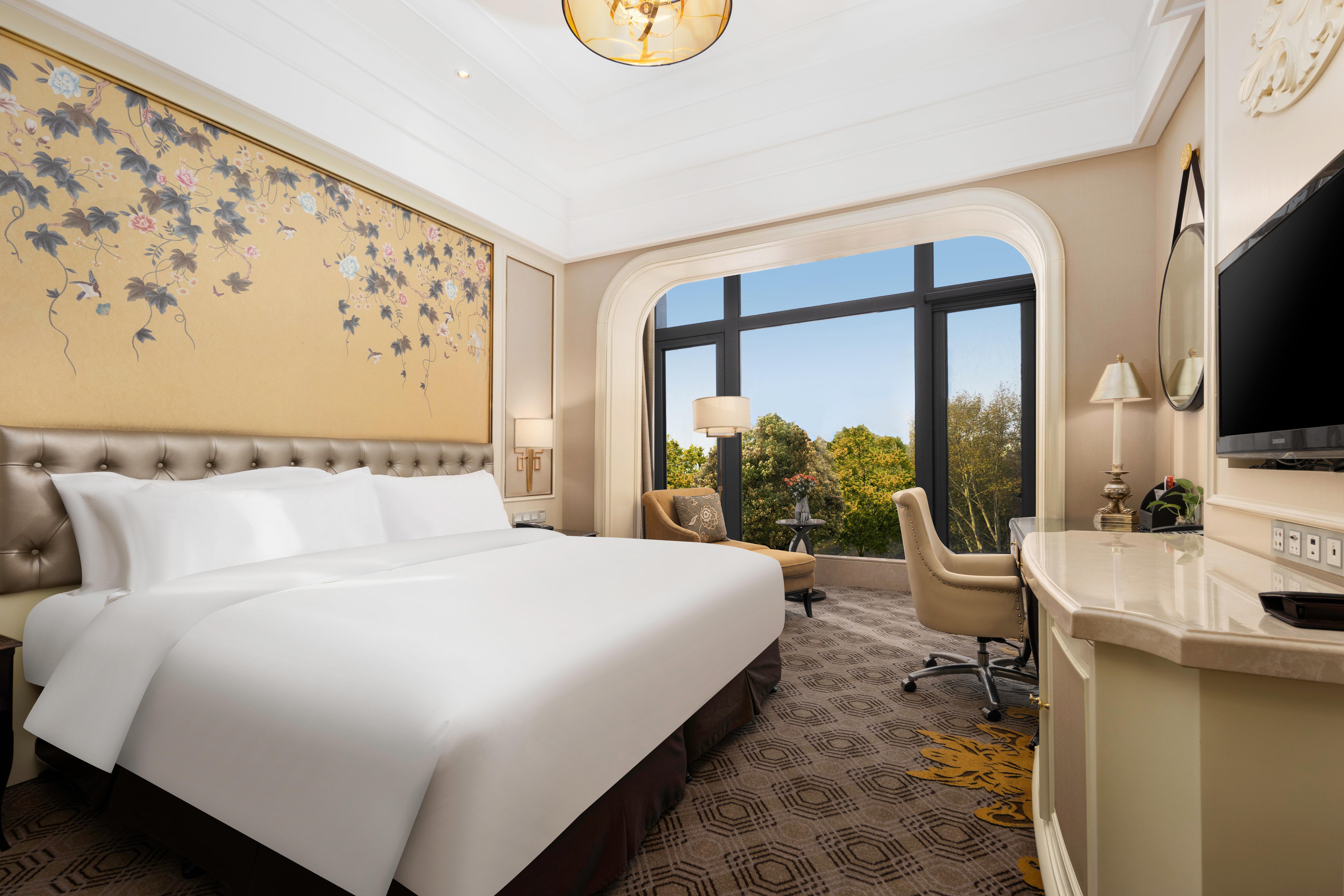 Double Premium King Bed