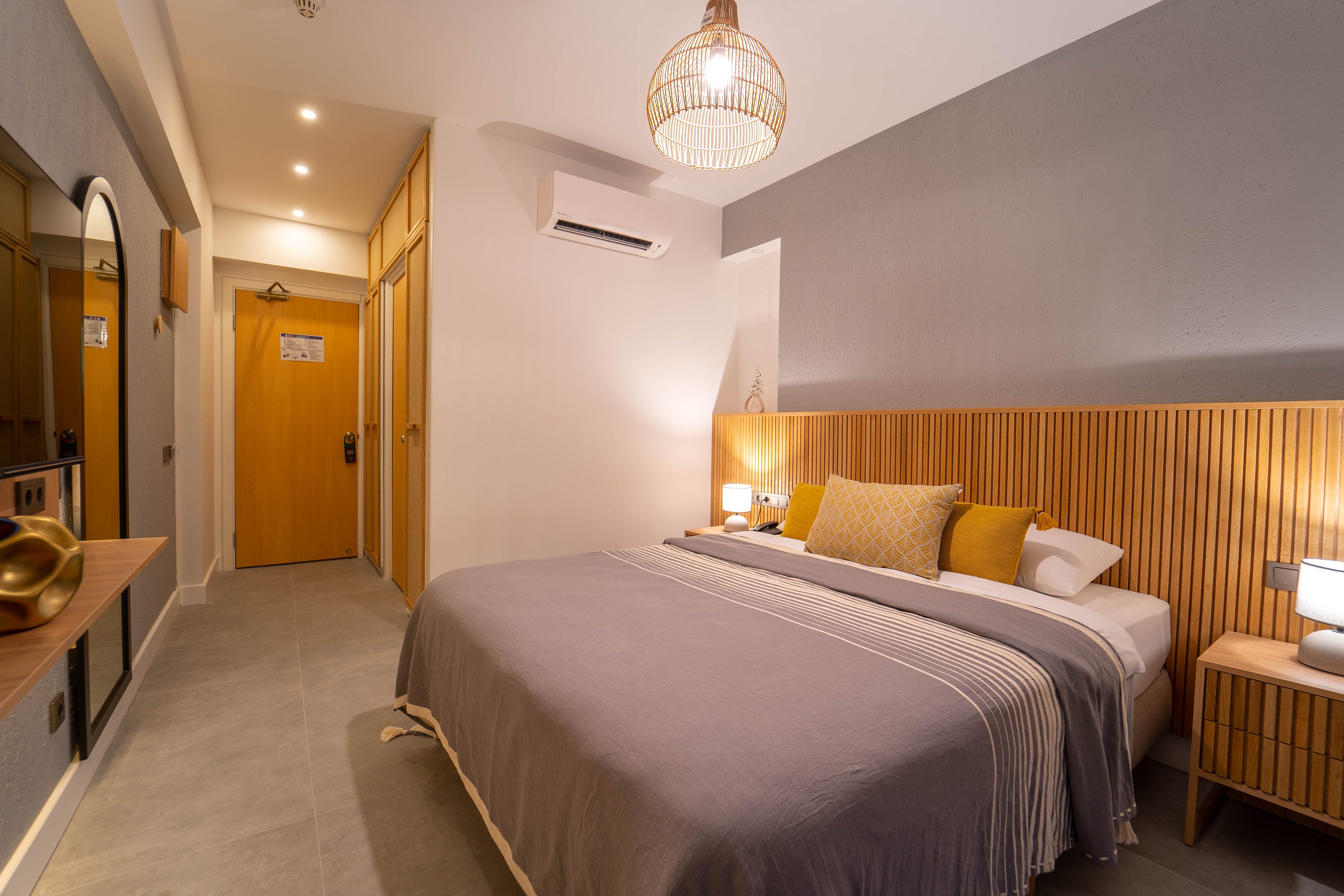 Double Classic Garden View