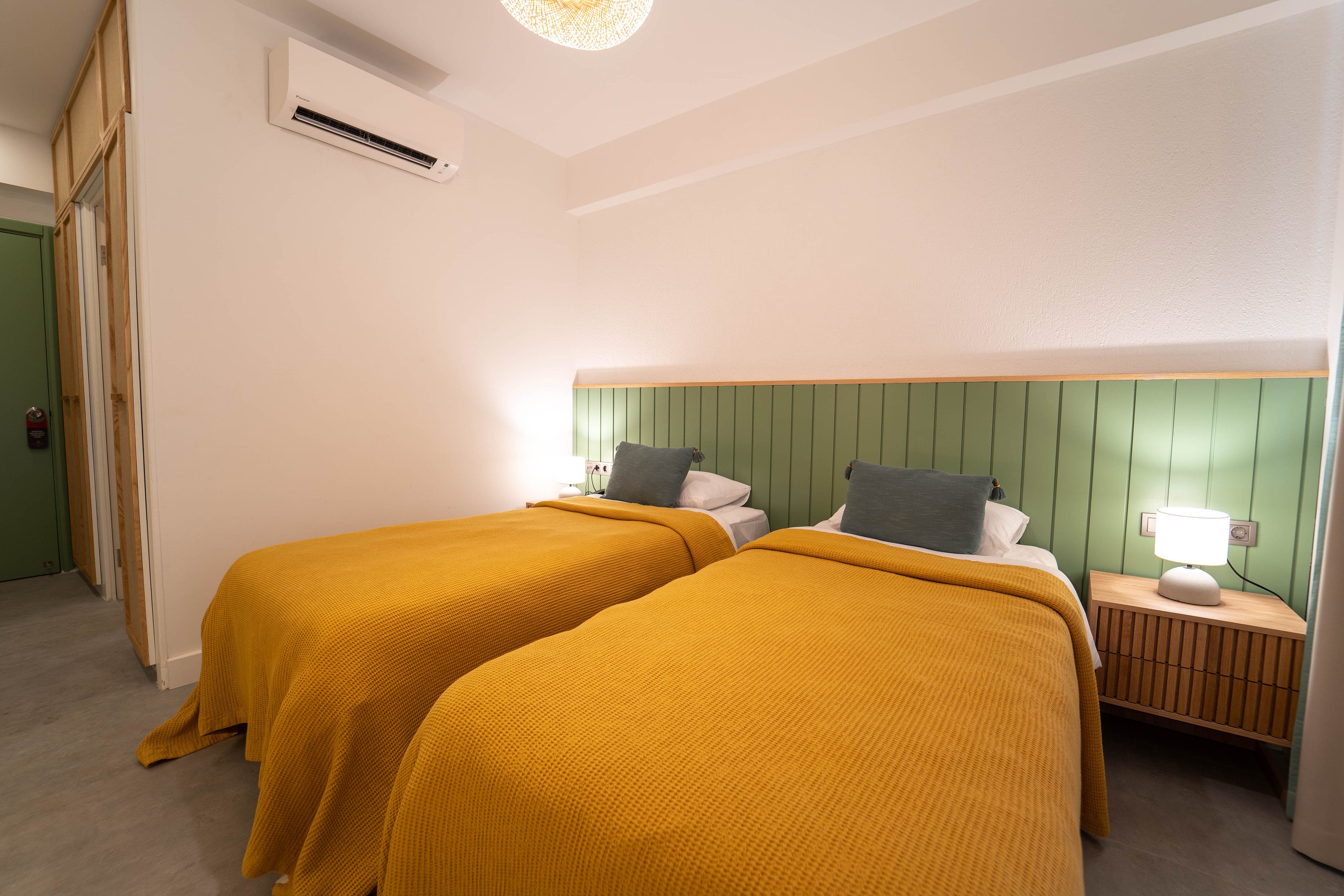 Twin Garden View with Balcony