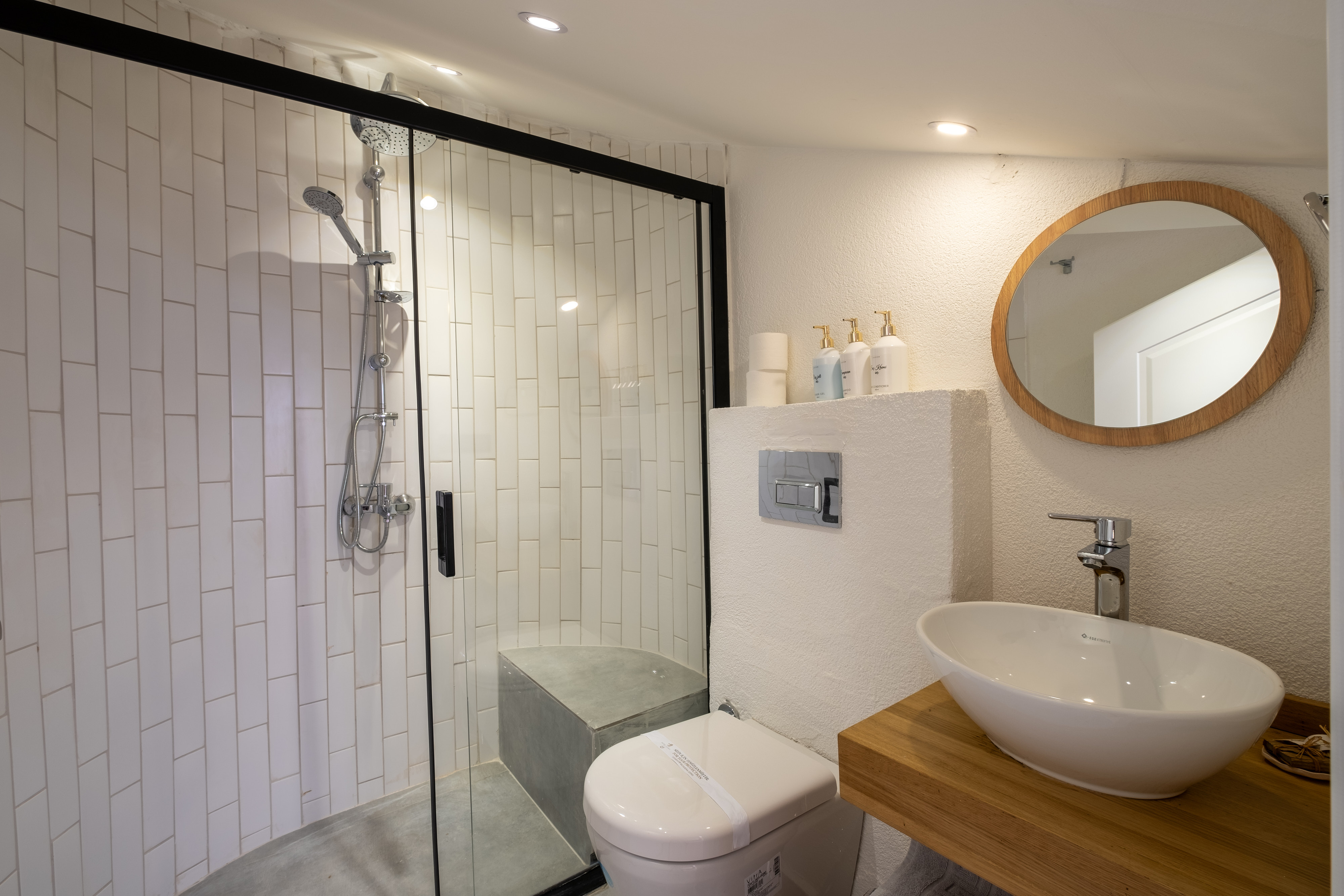 Studio Three Bedrooms Two Bathrooms