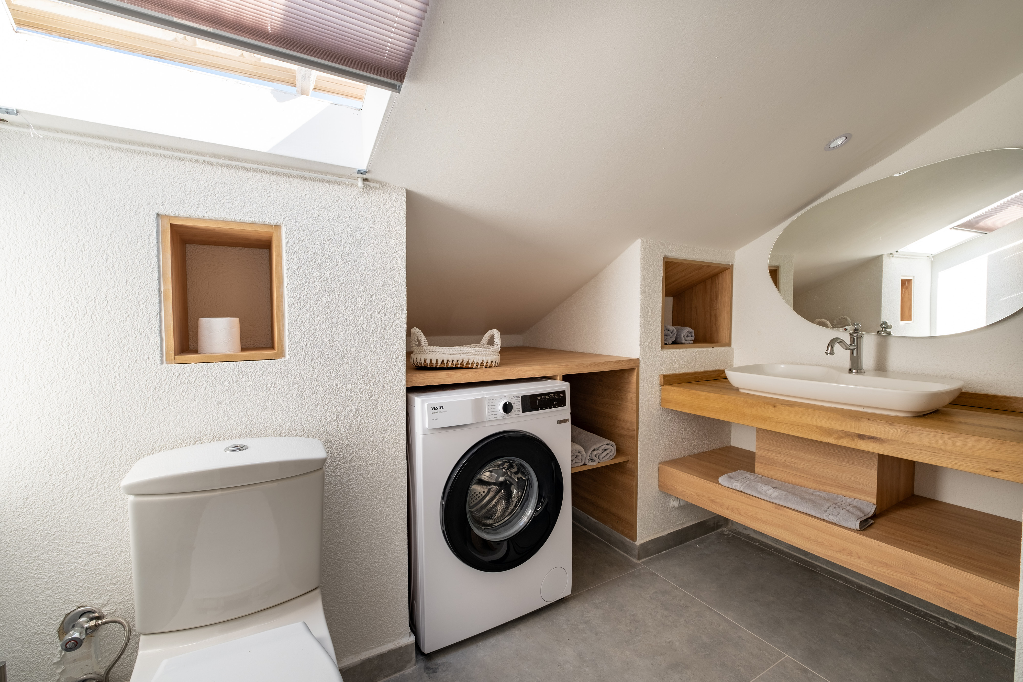 Studio Three Bedrooms Two Bathrooms