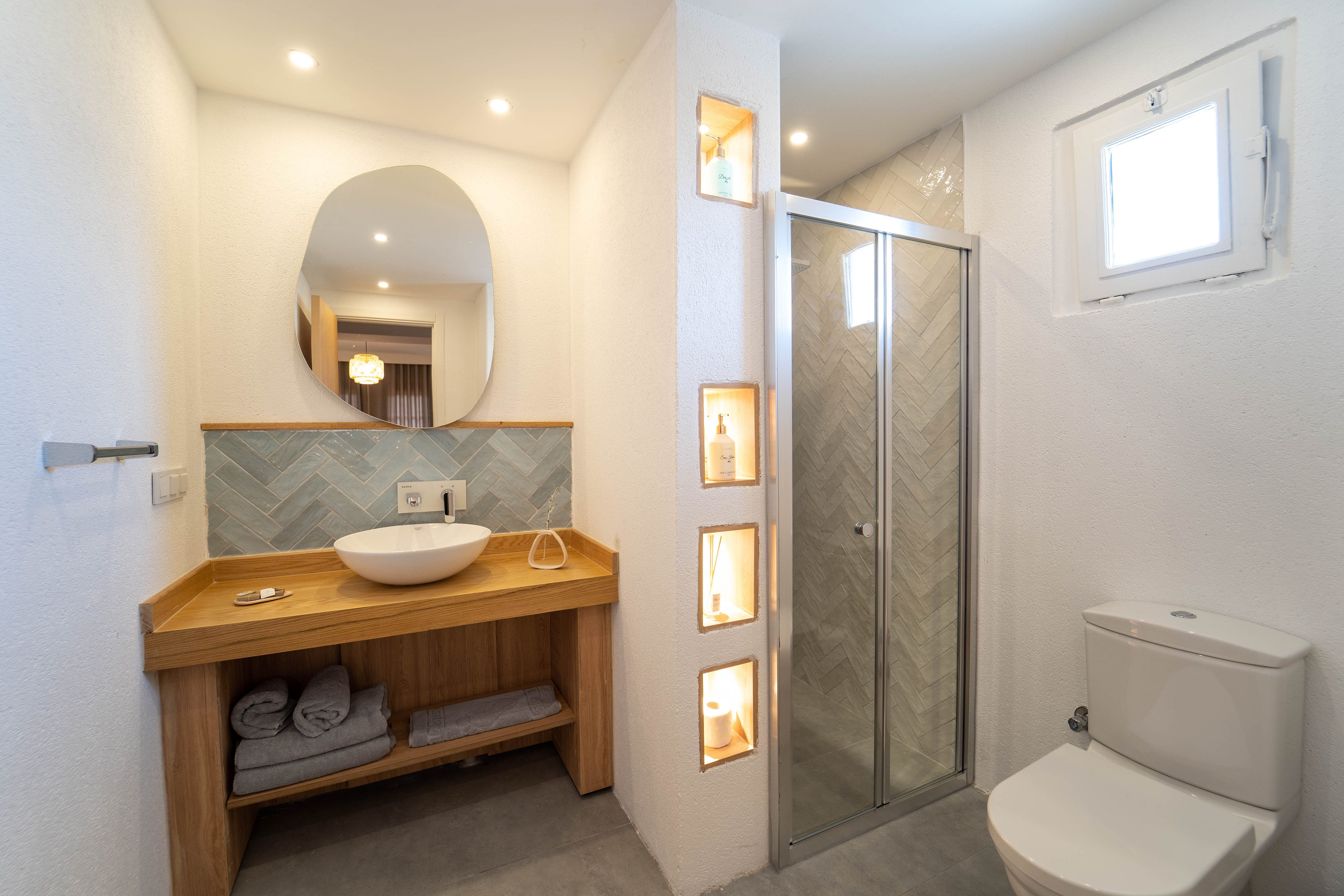 Family Room Two Bedrooms One Bathroom