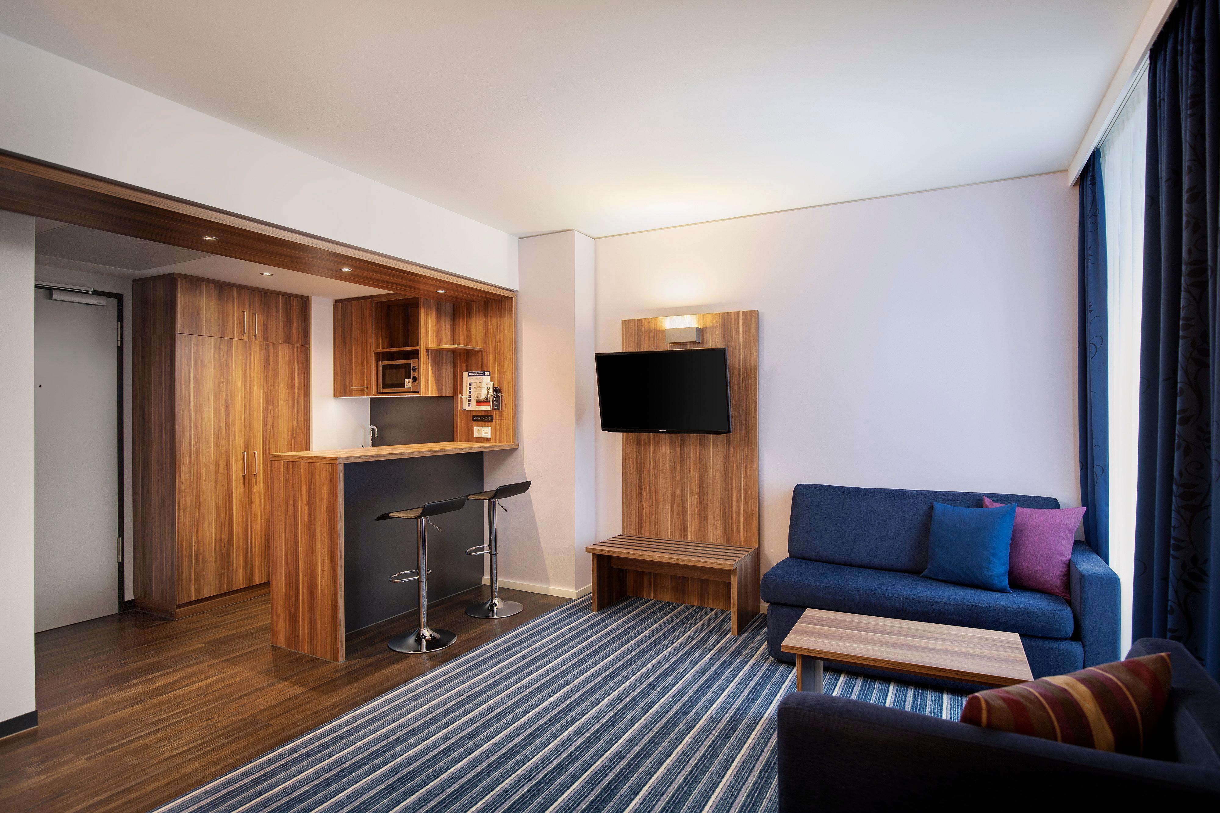 Room Premium