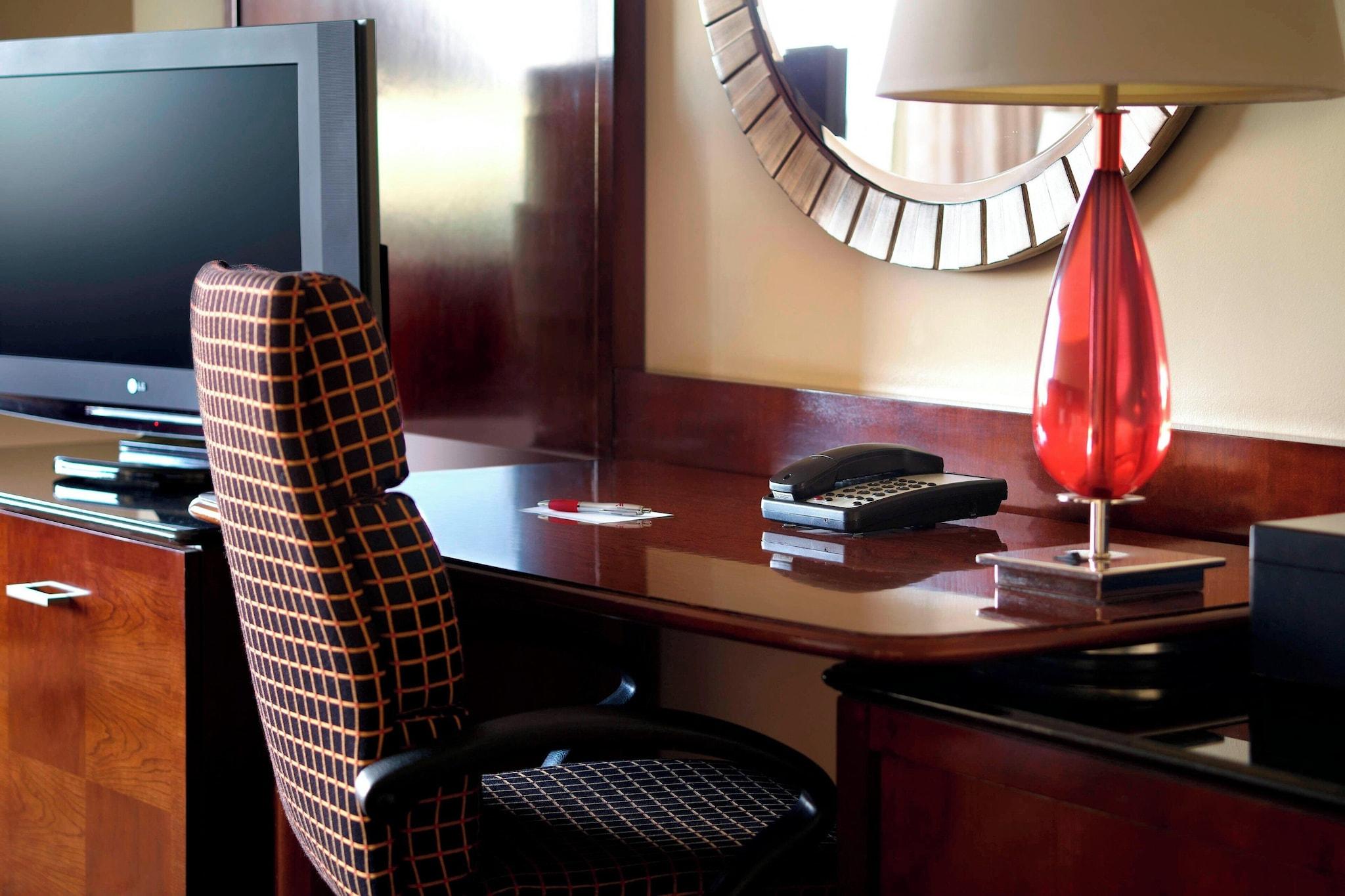 Suite Executive King Bed