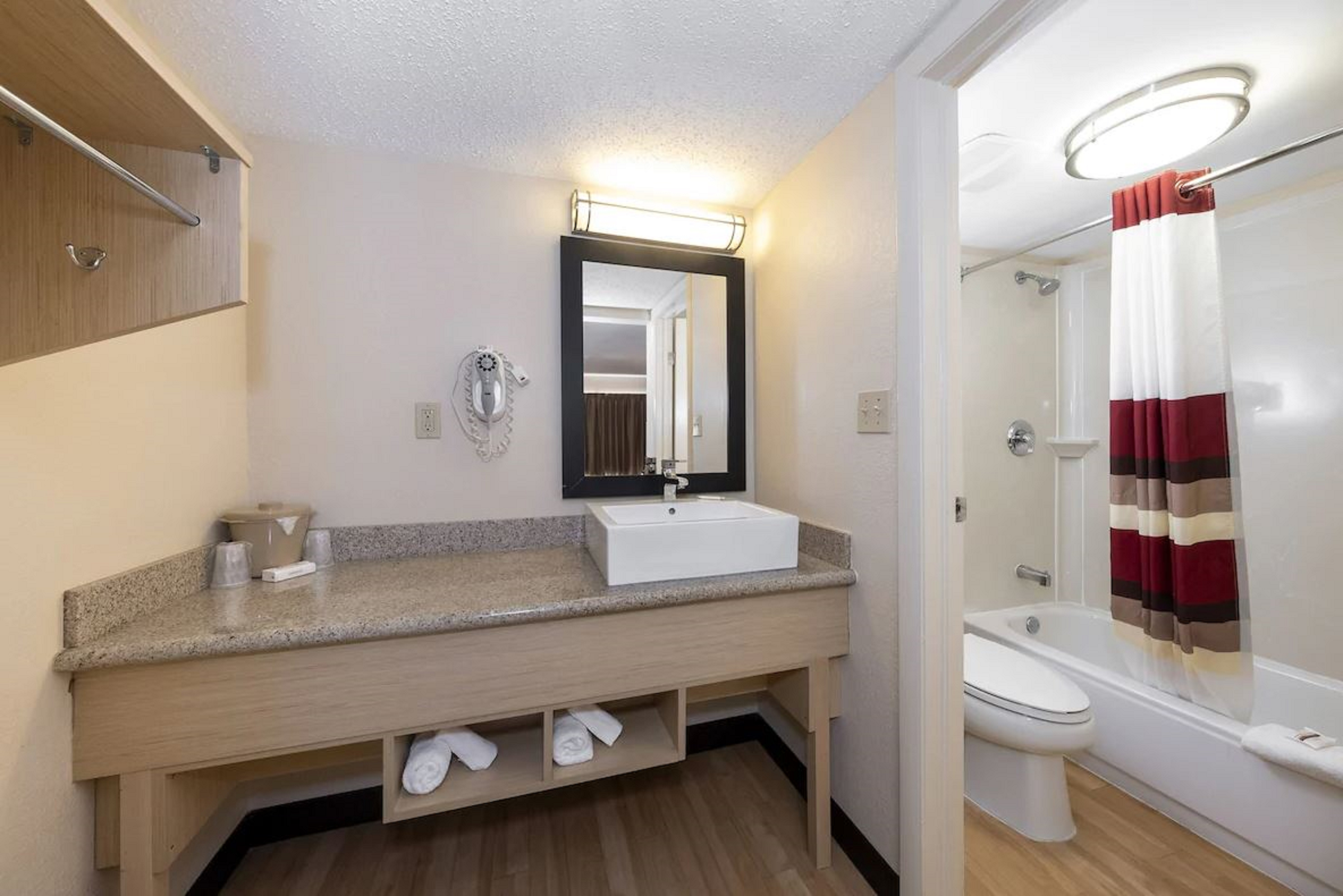 Room Superior King Bed