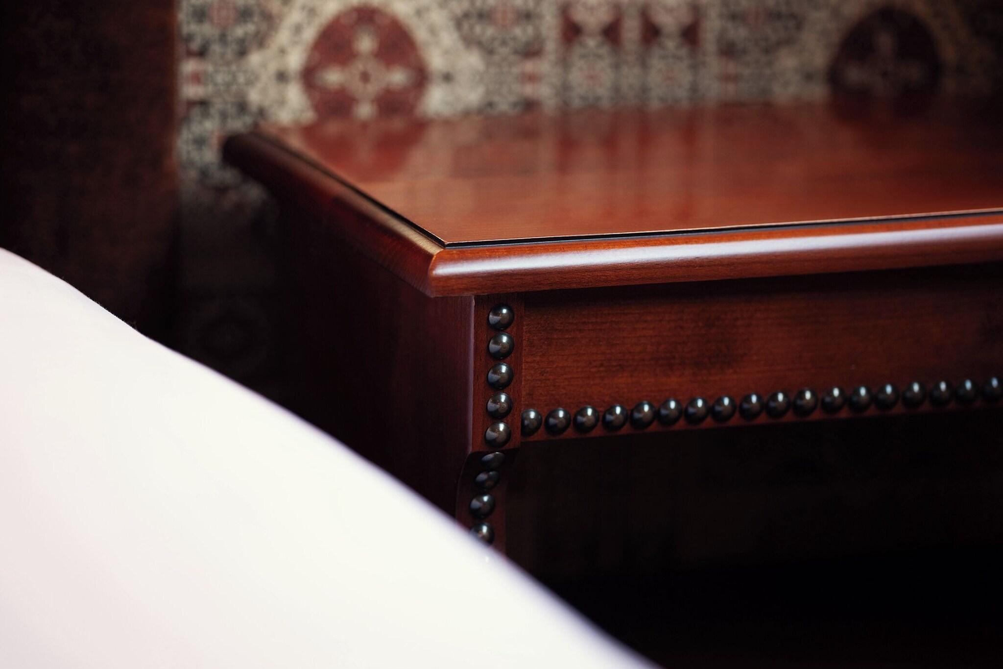 Double Queen Size Bed