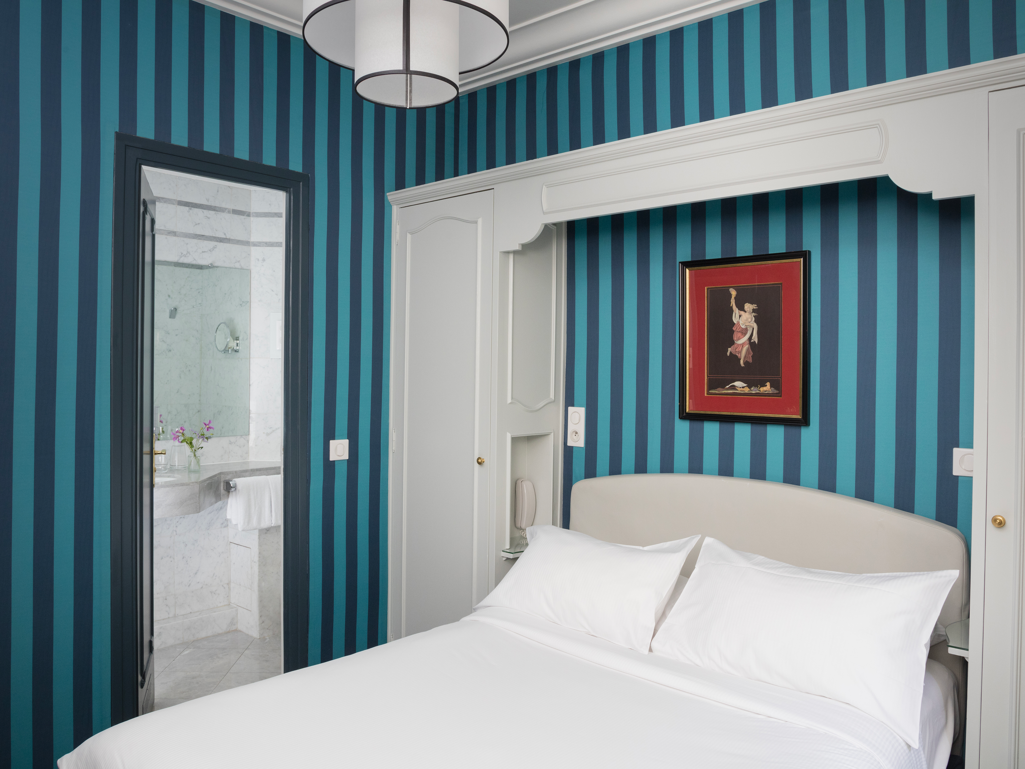 Room Connecting Room