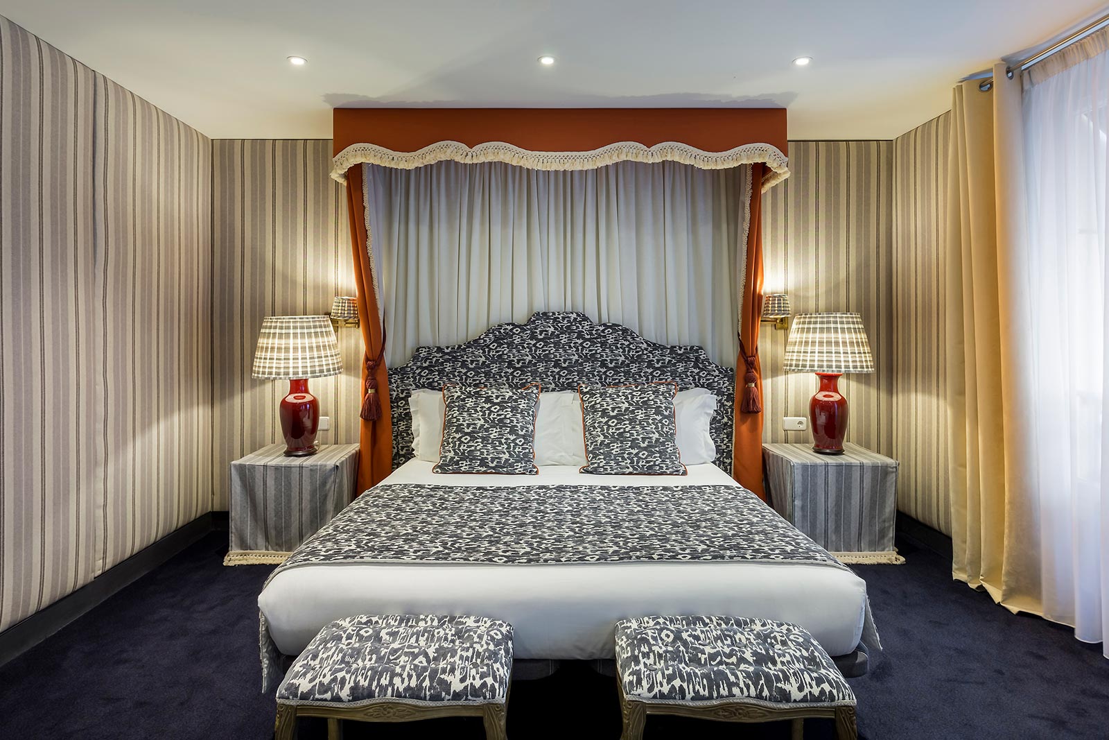 Junior Suite King Size Bed