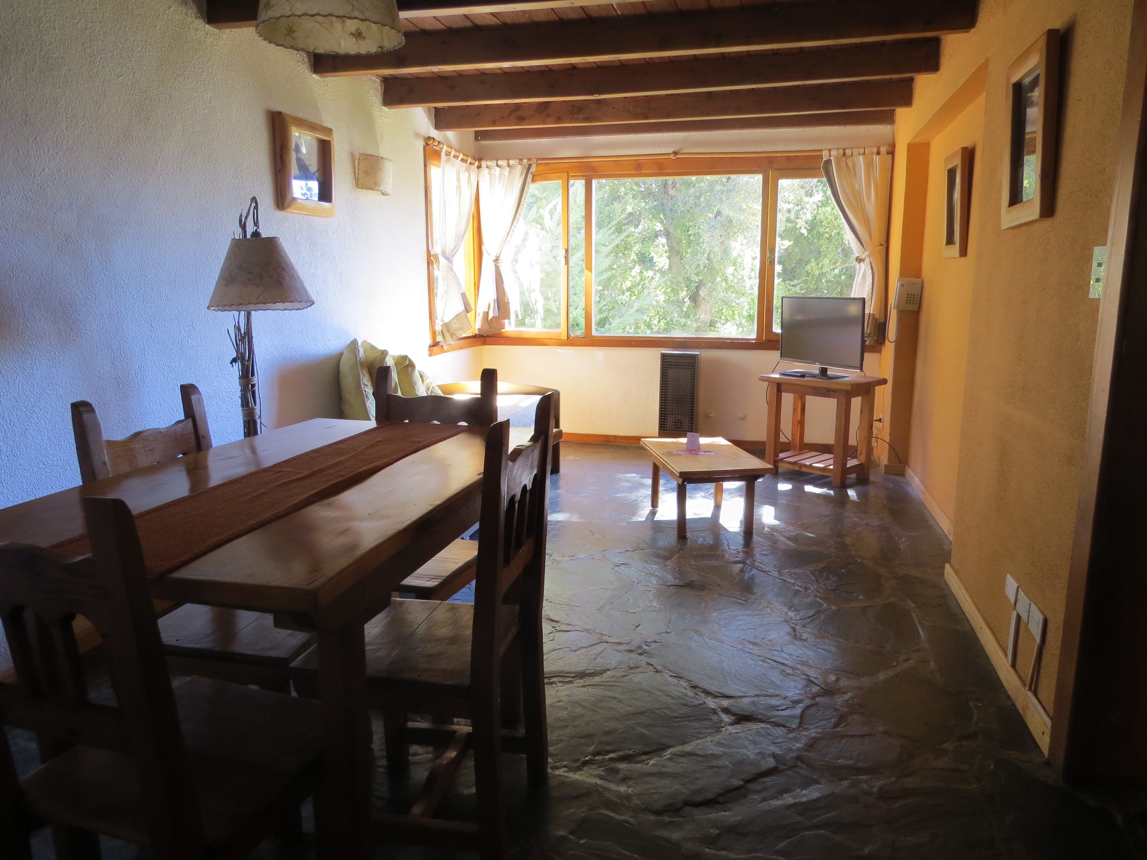 Apartment Capacity 4