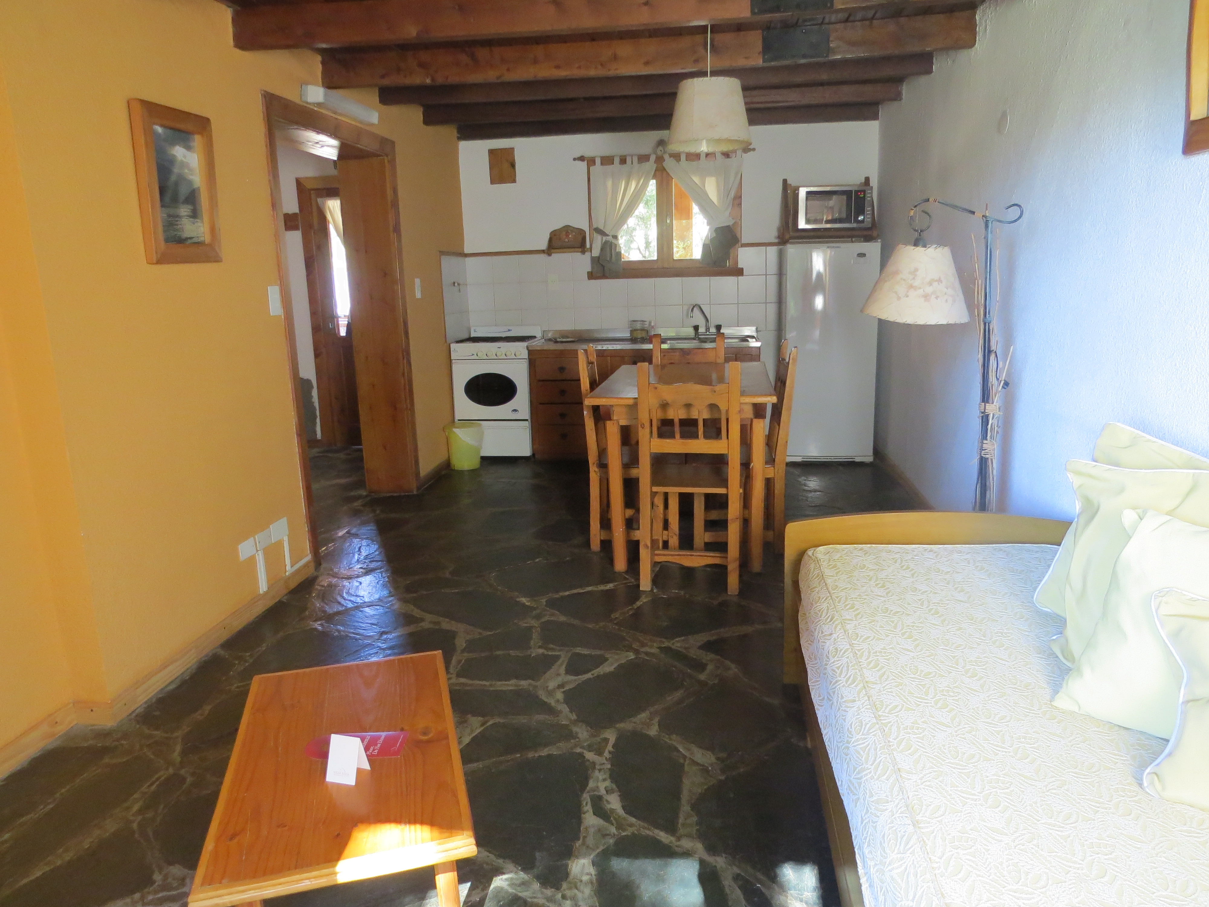 Apartment Capacity 4