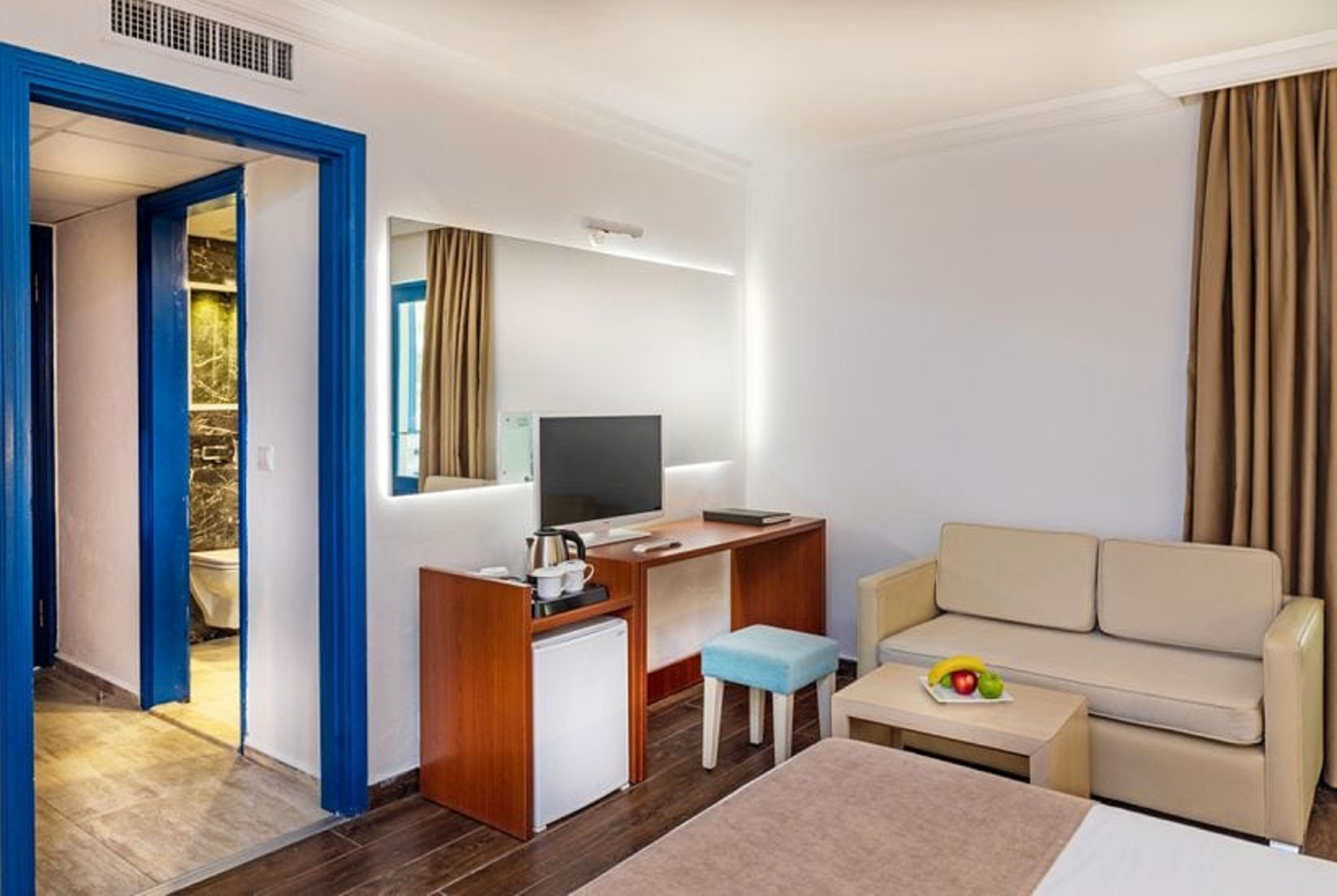 Double Superior Side Sea View