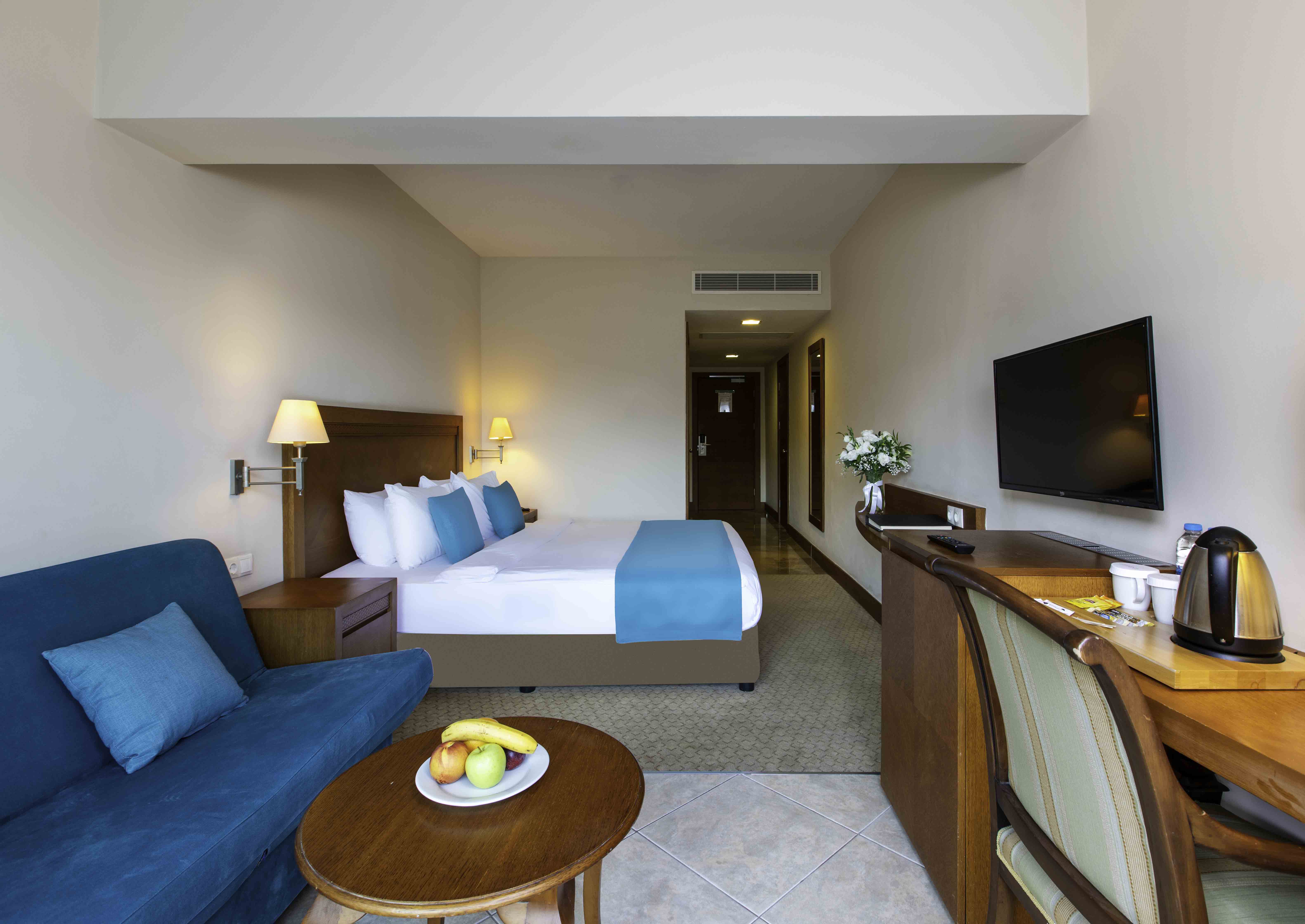 Double Single Superior Side Sea View