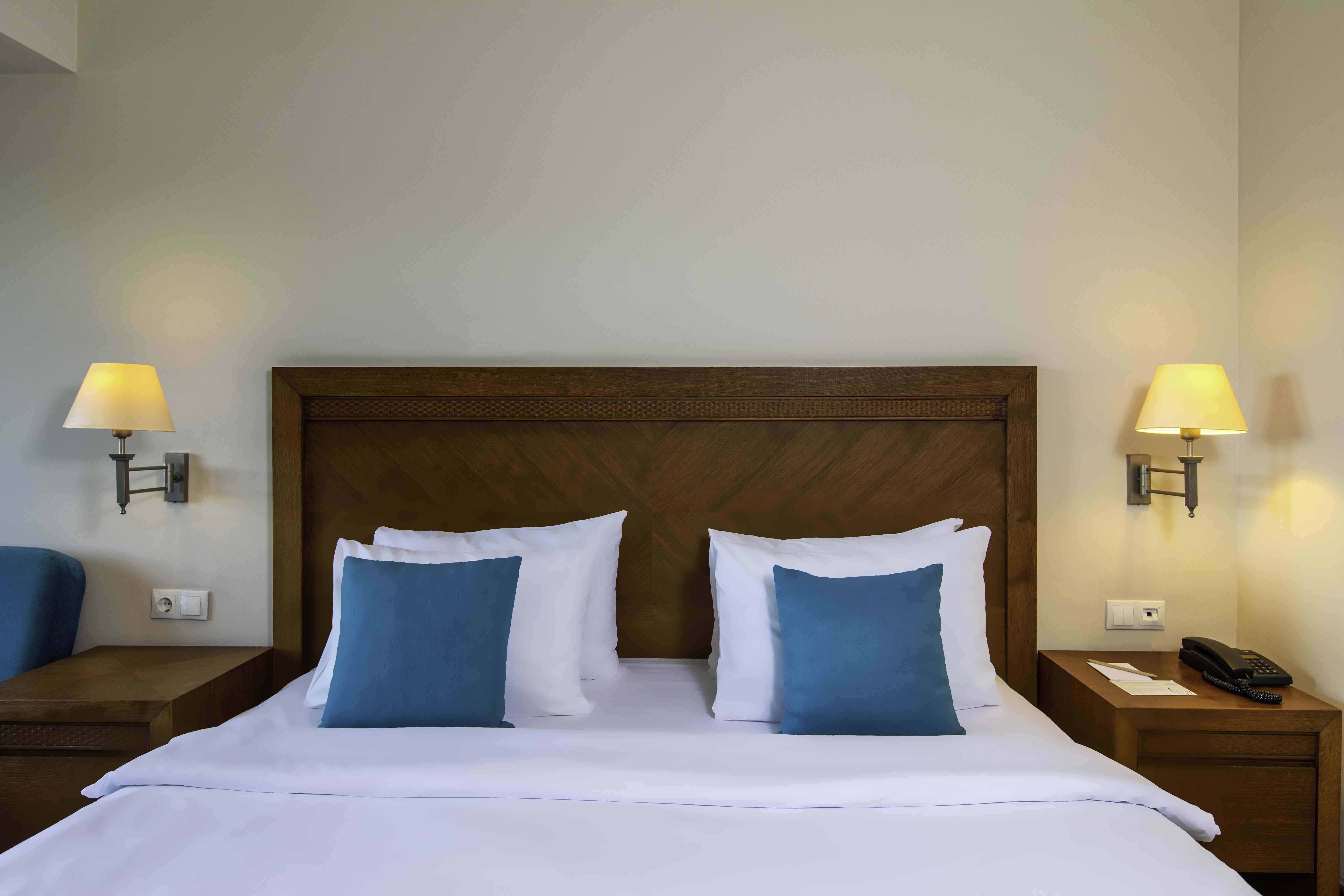 Double Single Superior Side Sea View