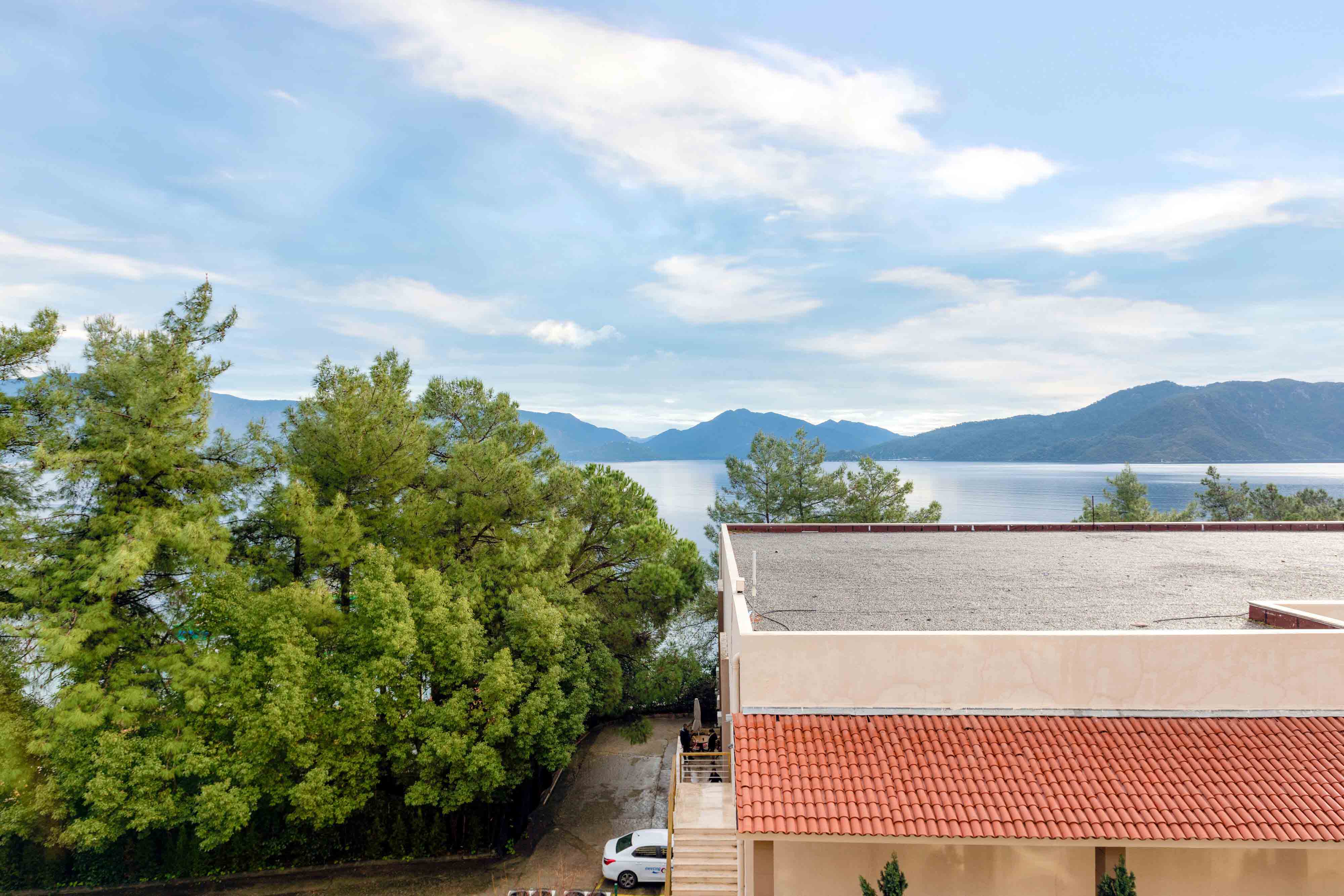 Double Single Sea View