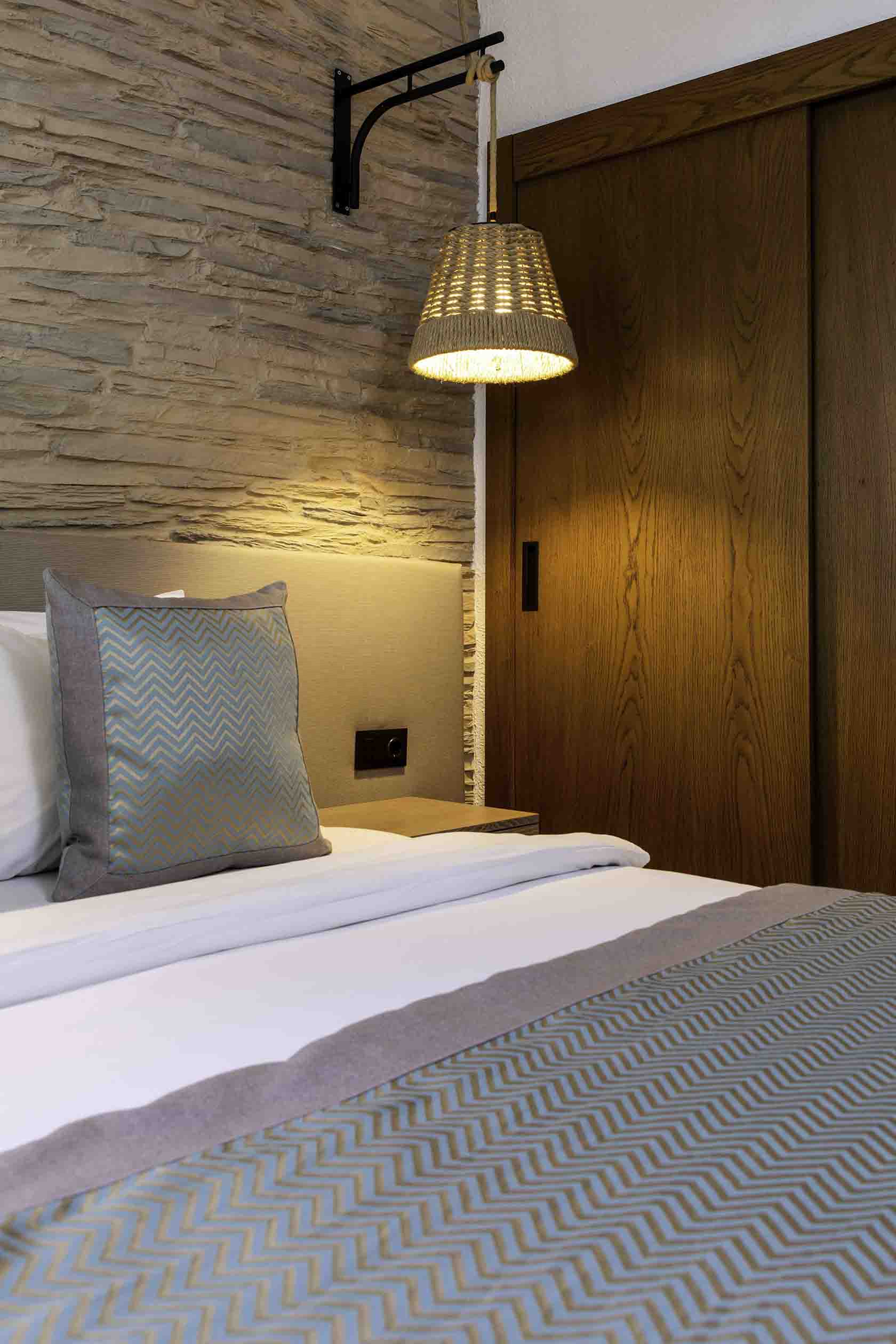 Family Room Superior Garden View