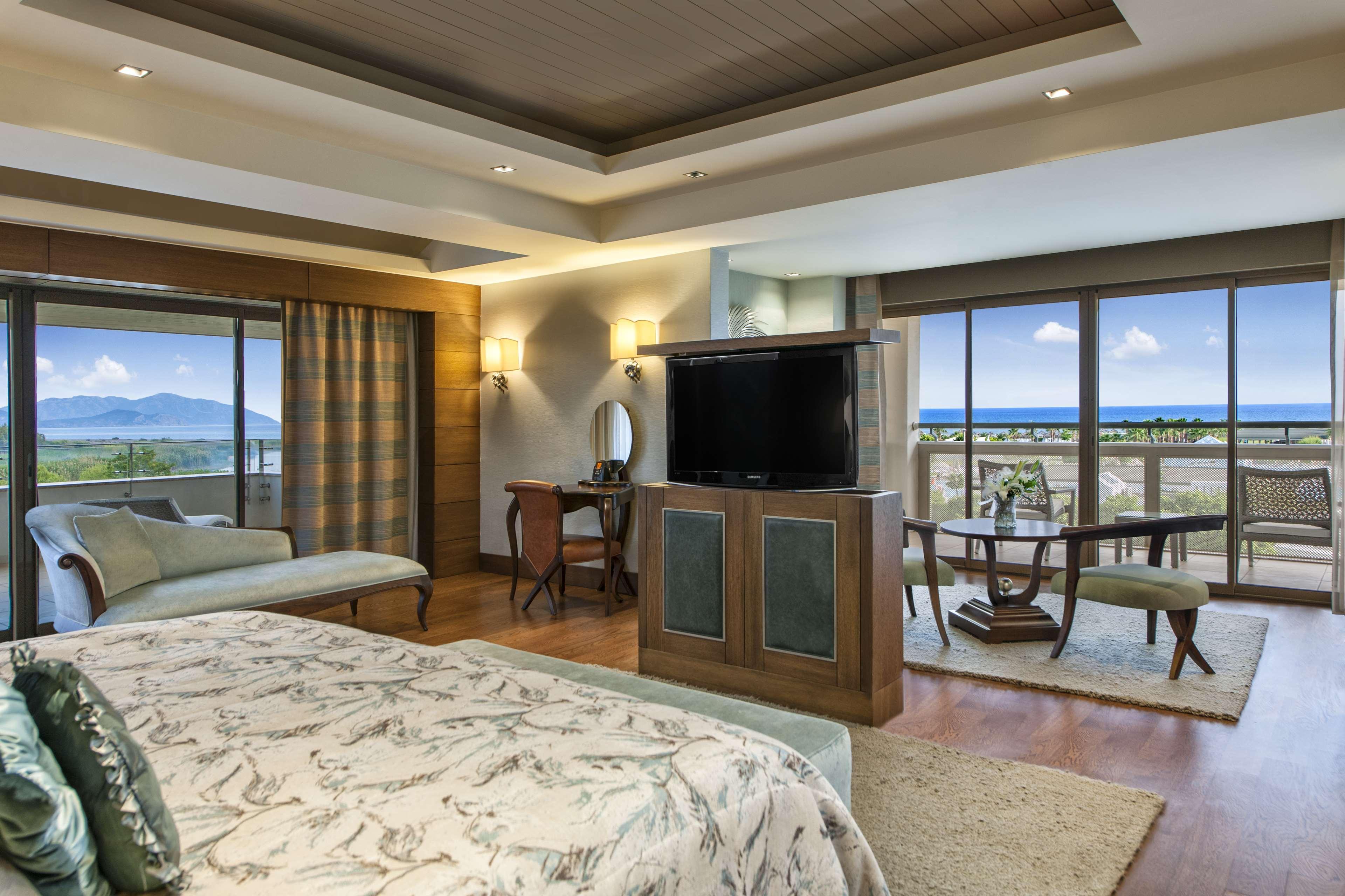 Suite Presidential with Views