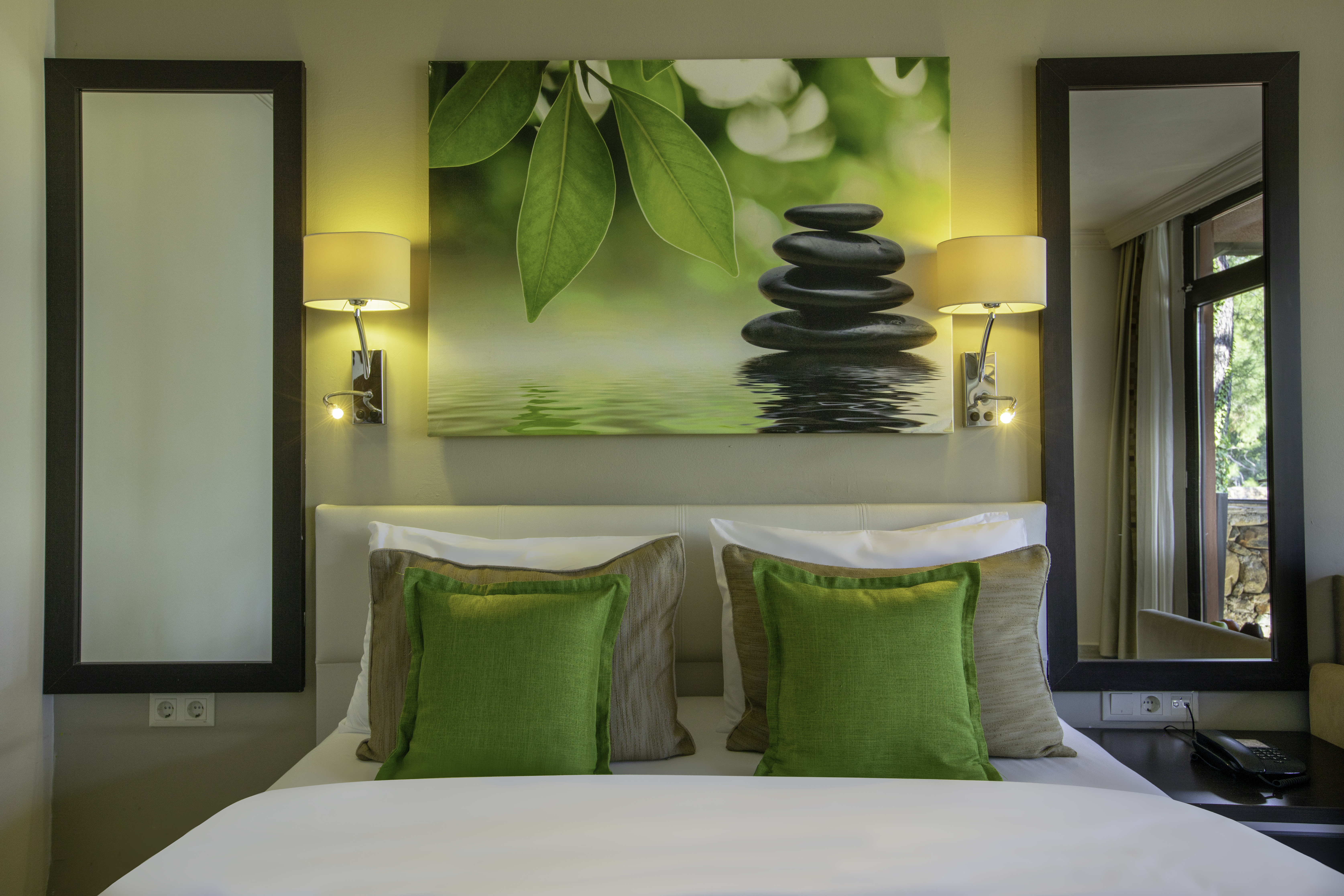 Double Partial Sea View