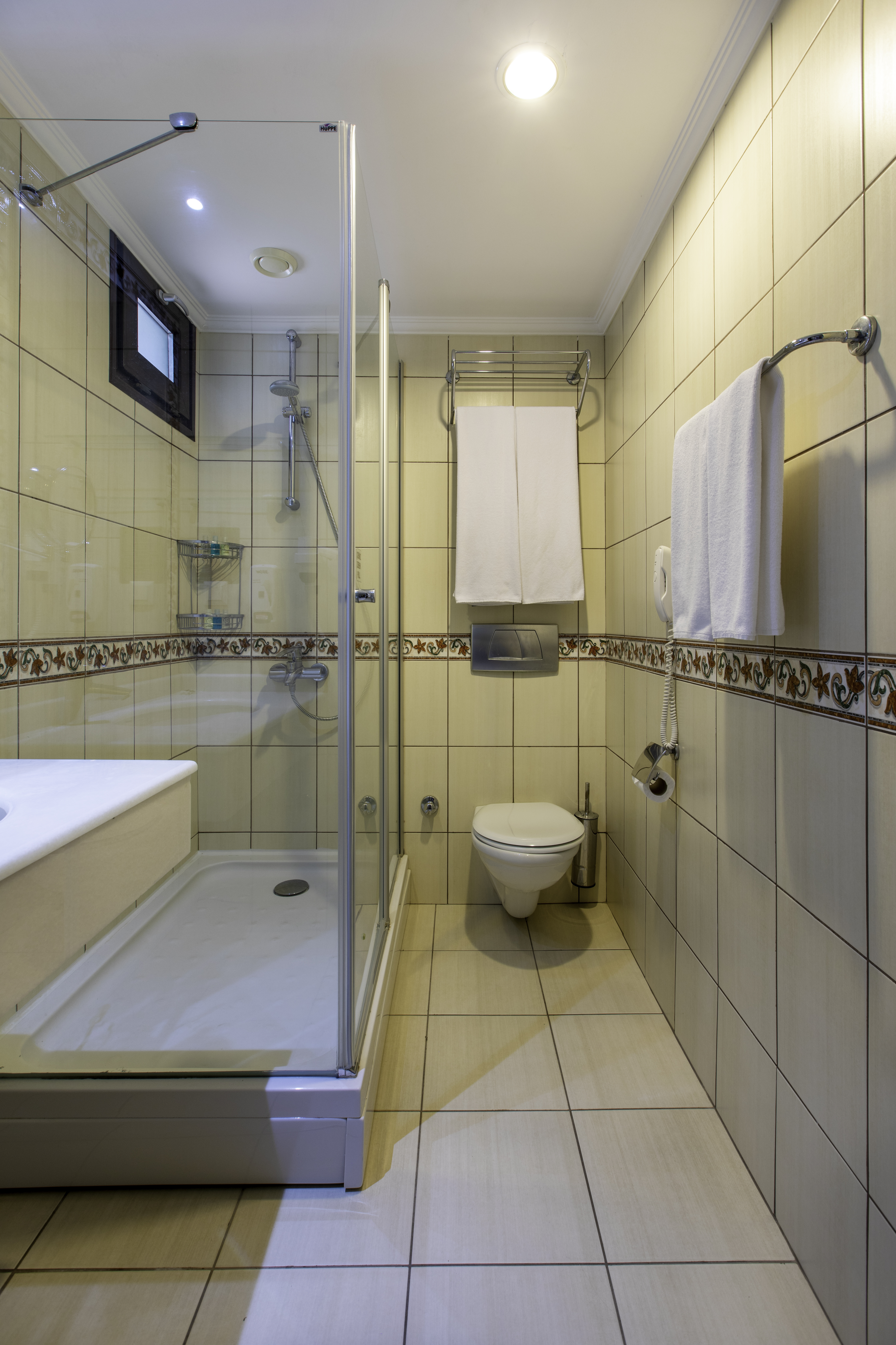 Single Partial Sea View