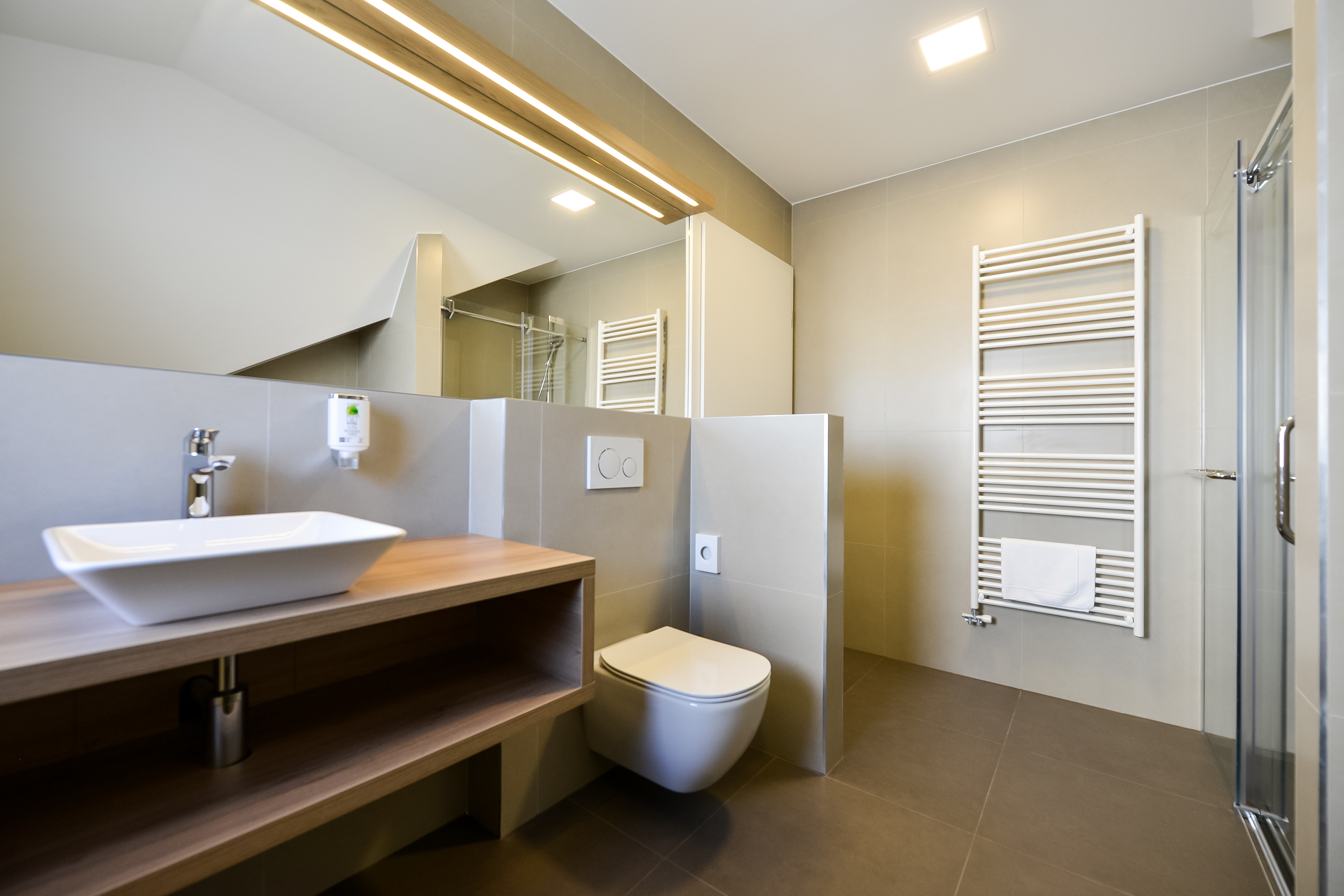 Apartment Capacity 3