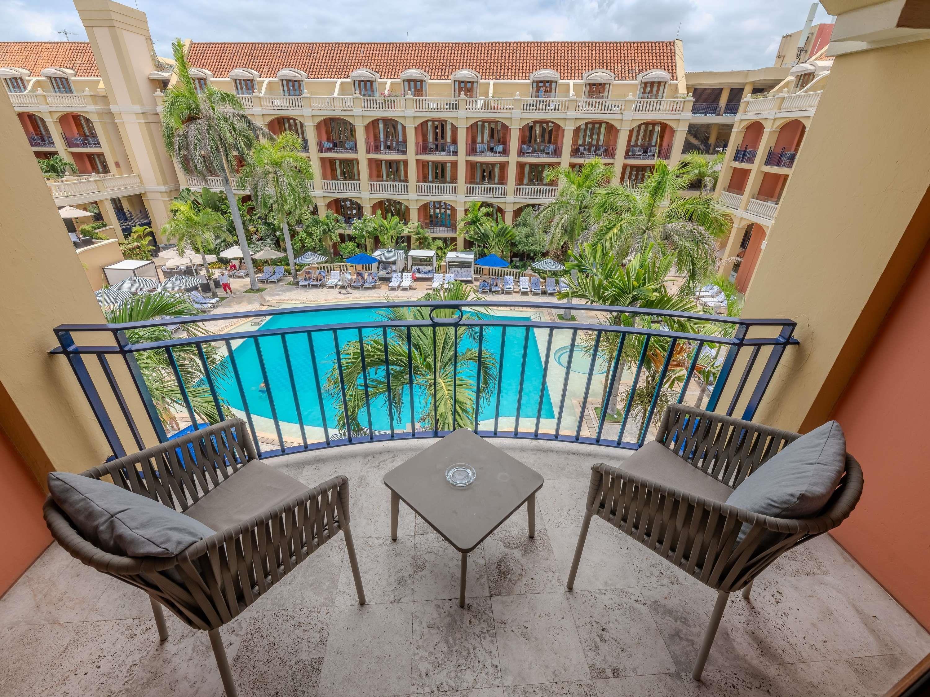 Double Superior Pool View
