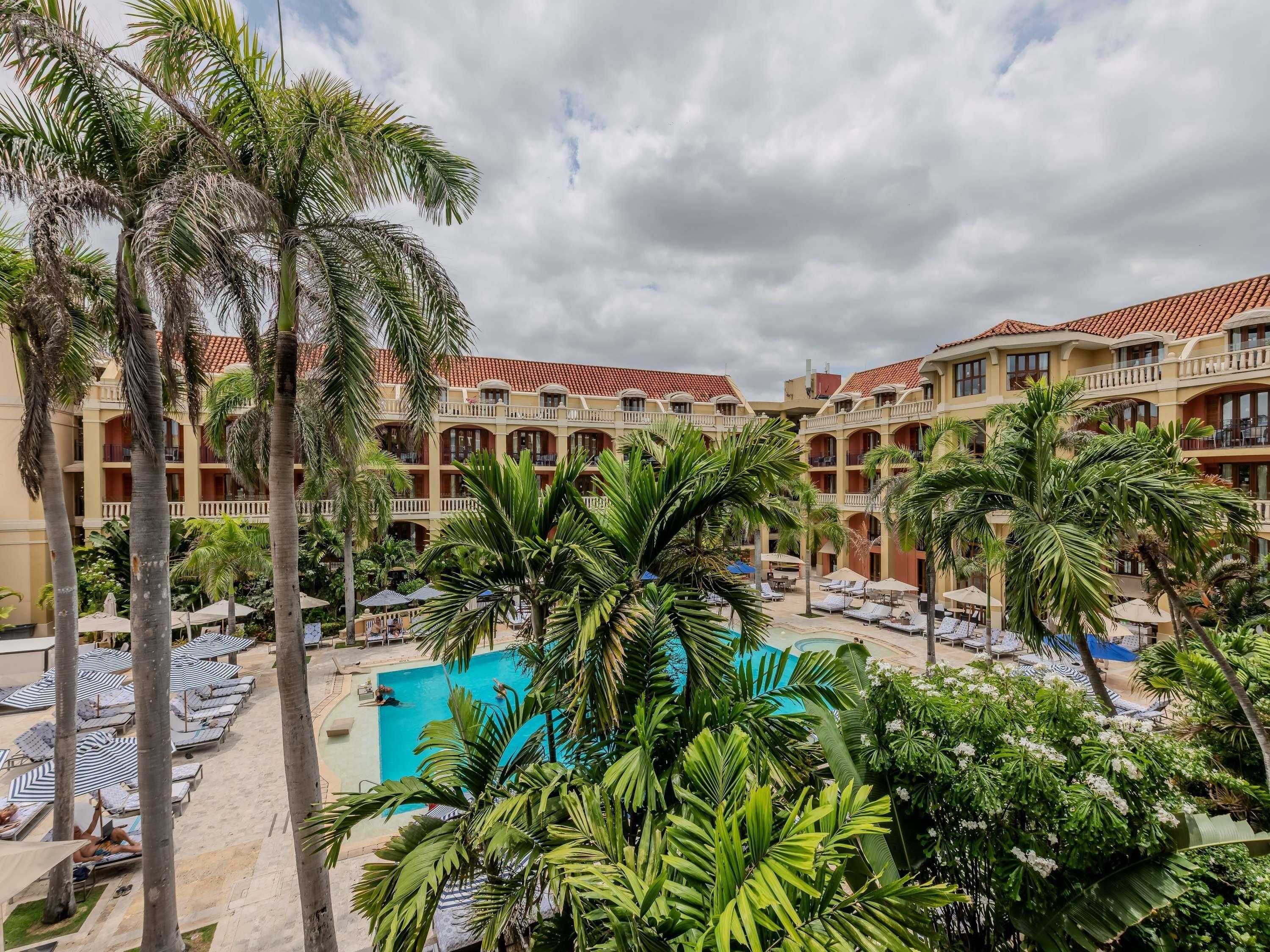 Twin Superior Pool View