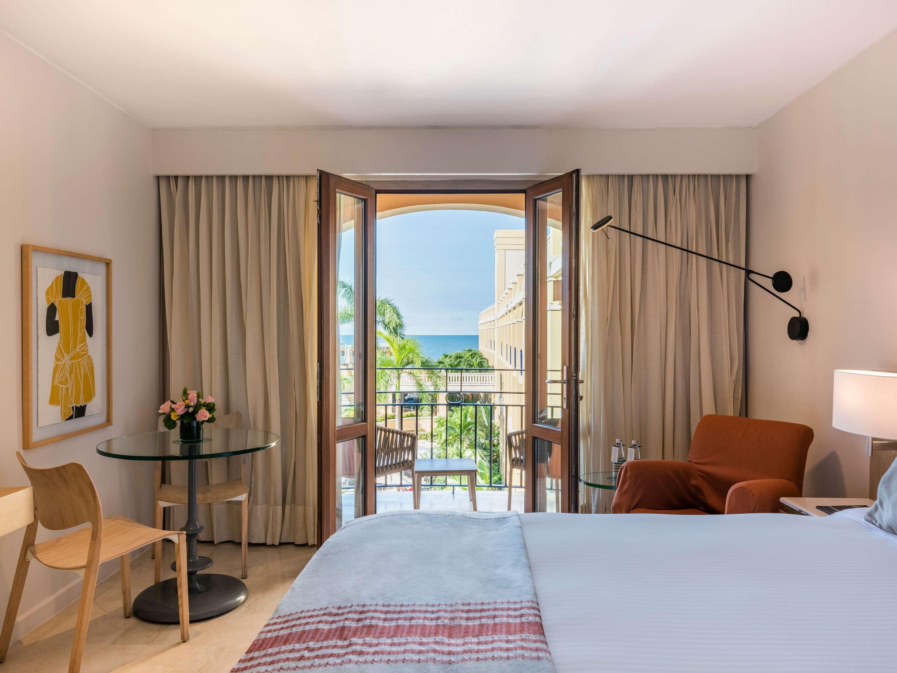 Twin Superior with Views