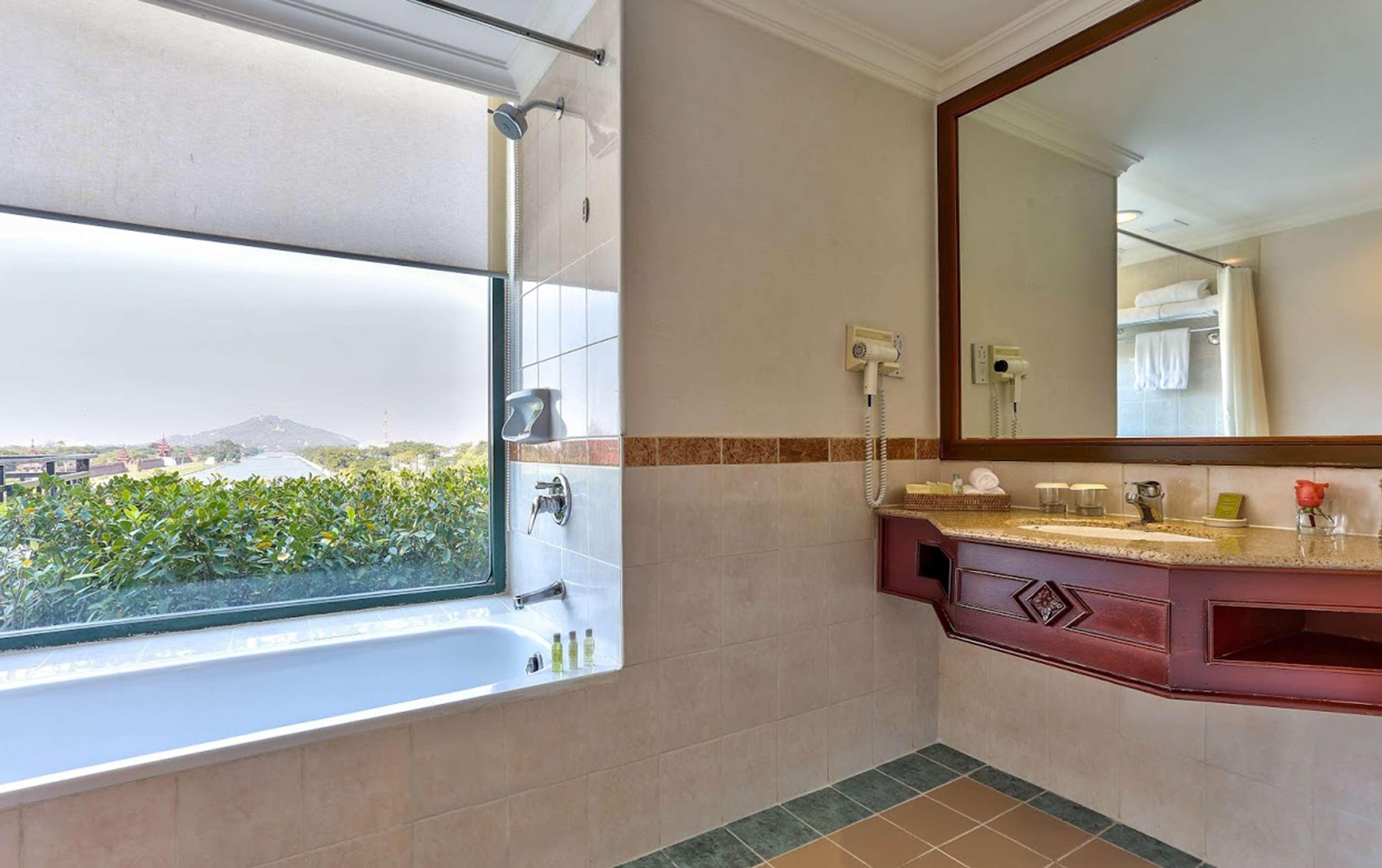 Suite One Bedroom with Terrace