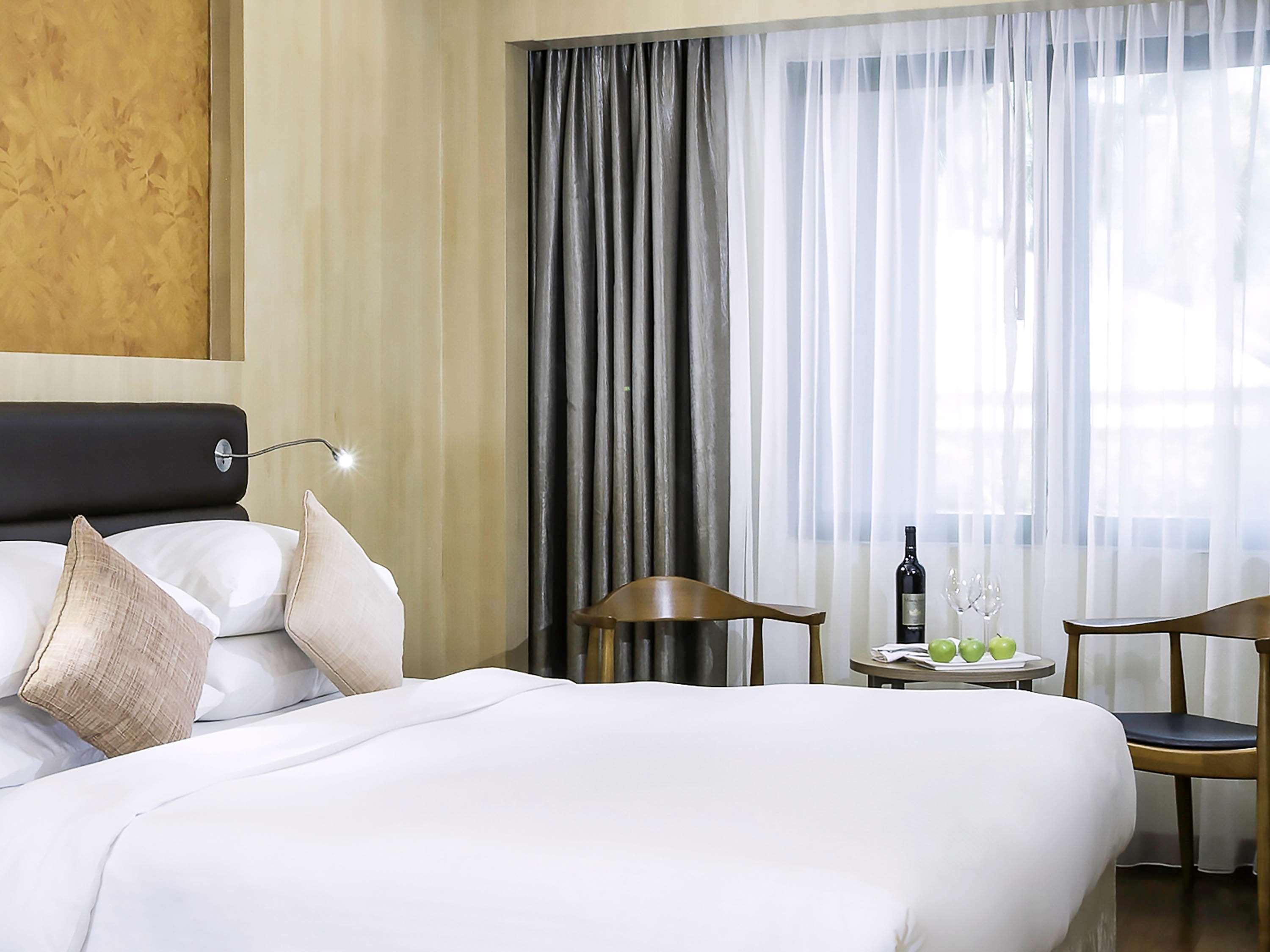 Double Deluxe King Bed