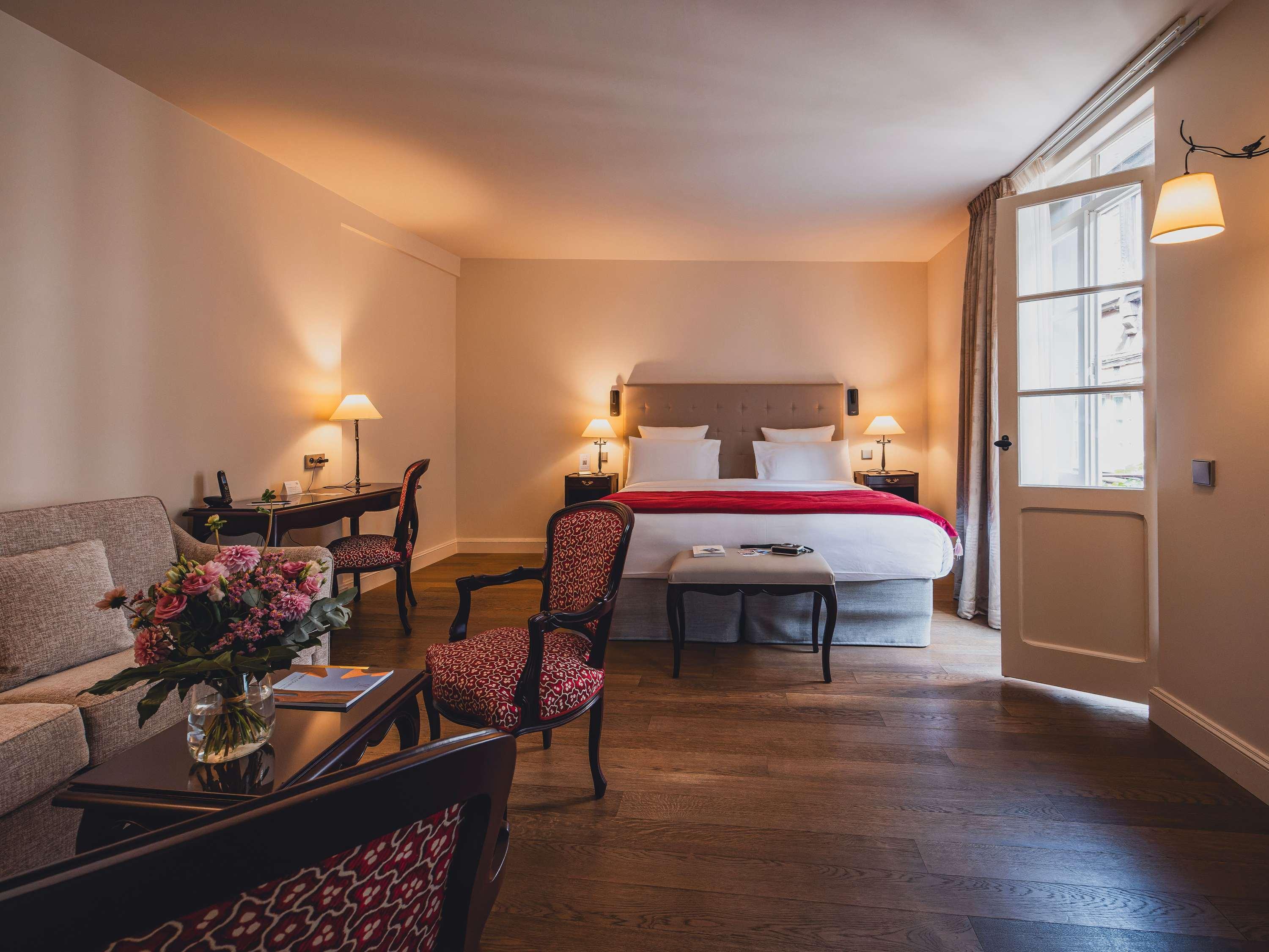 Double or Twin Standard