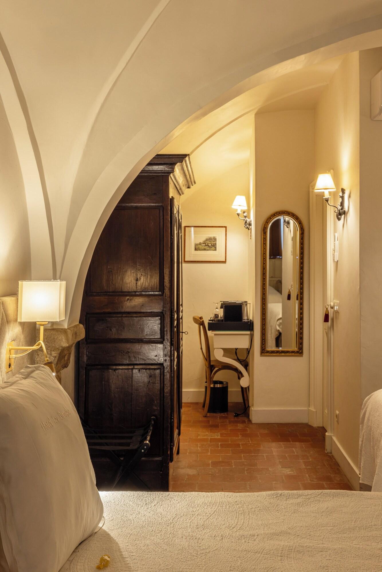 Triple Deluxe Canal View