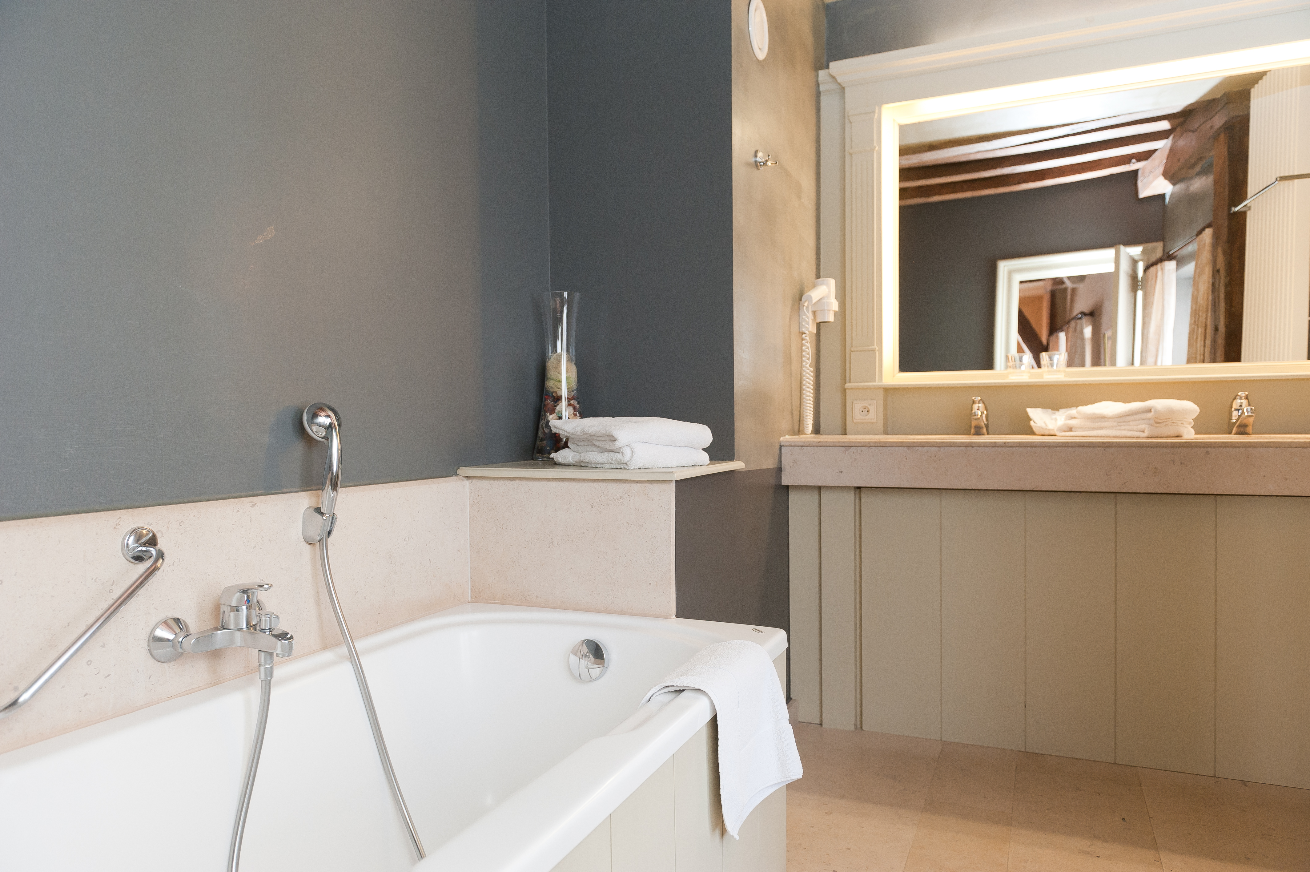 Double or Twin Superior