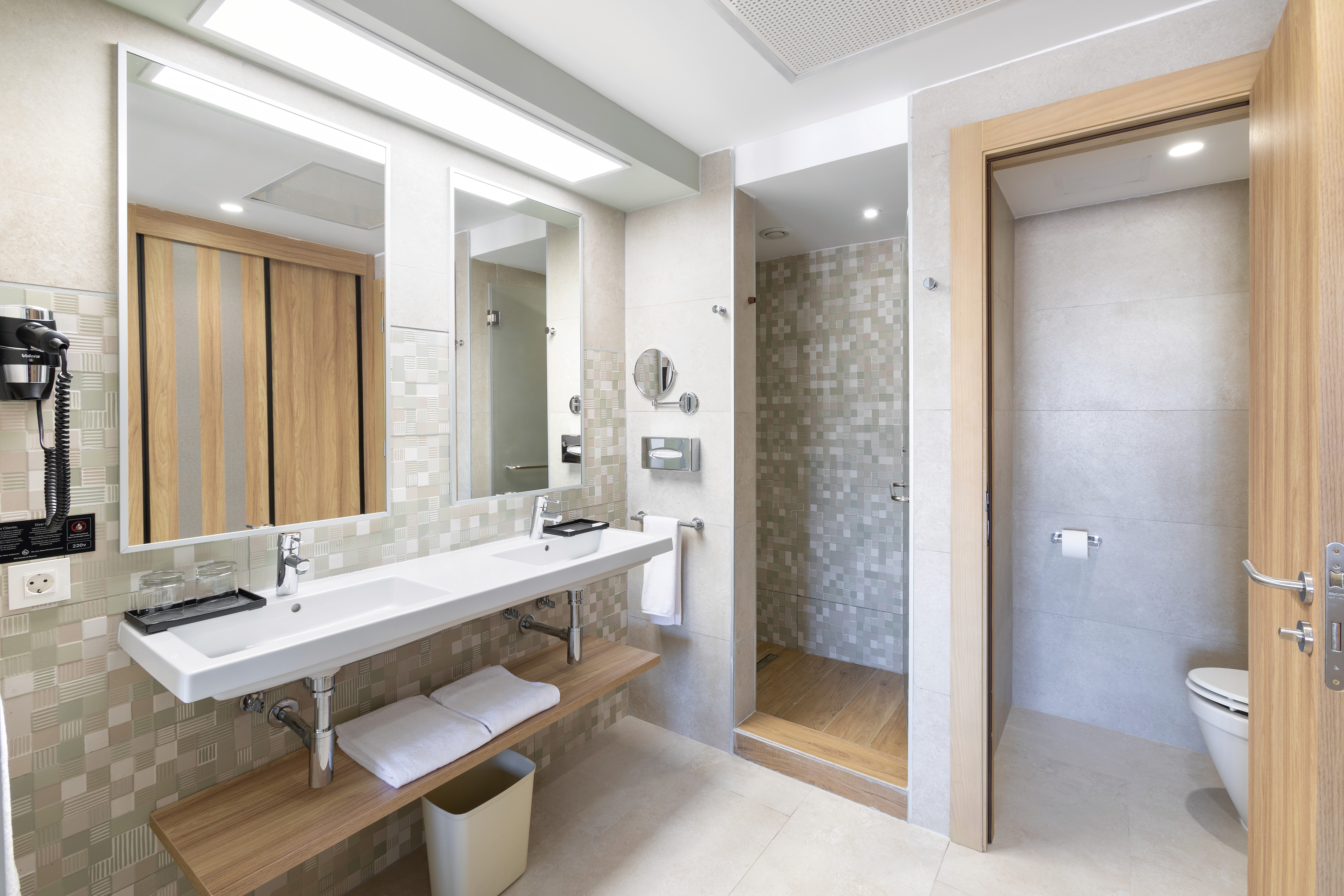 Double or Twin Sea View