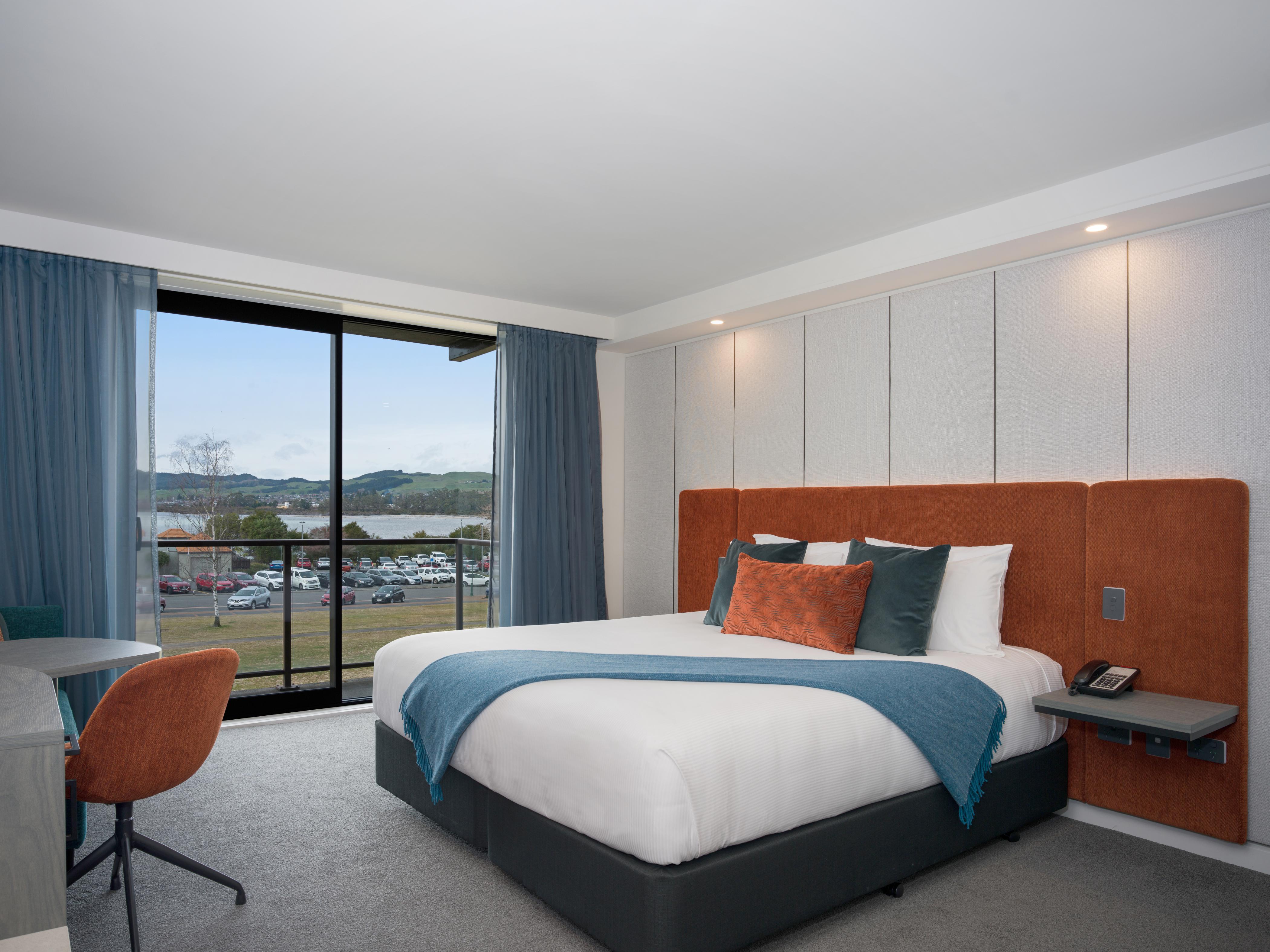 Double Superior Lake View