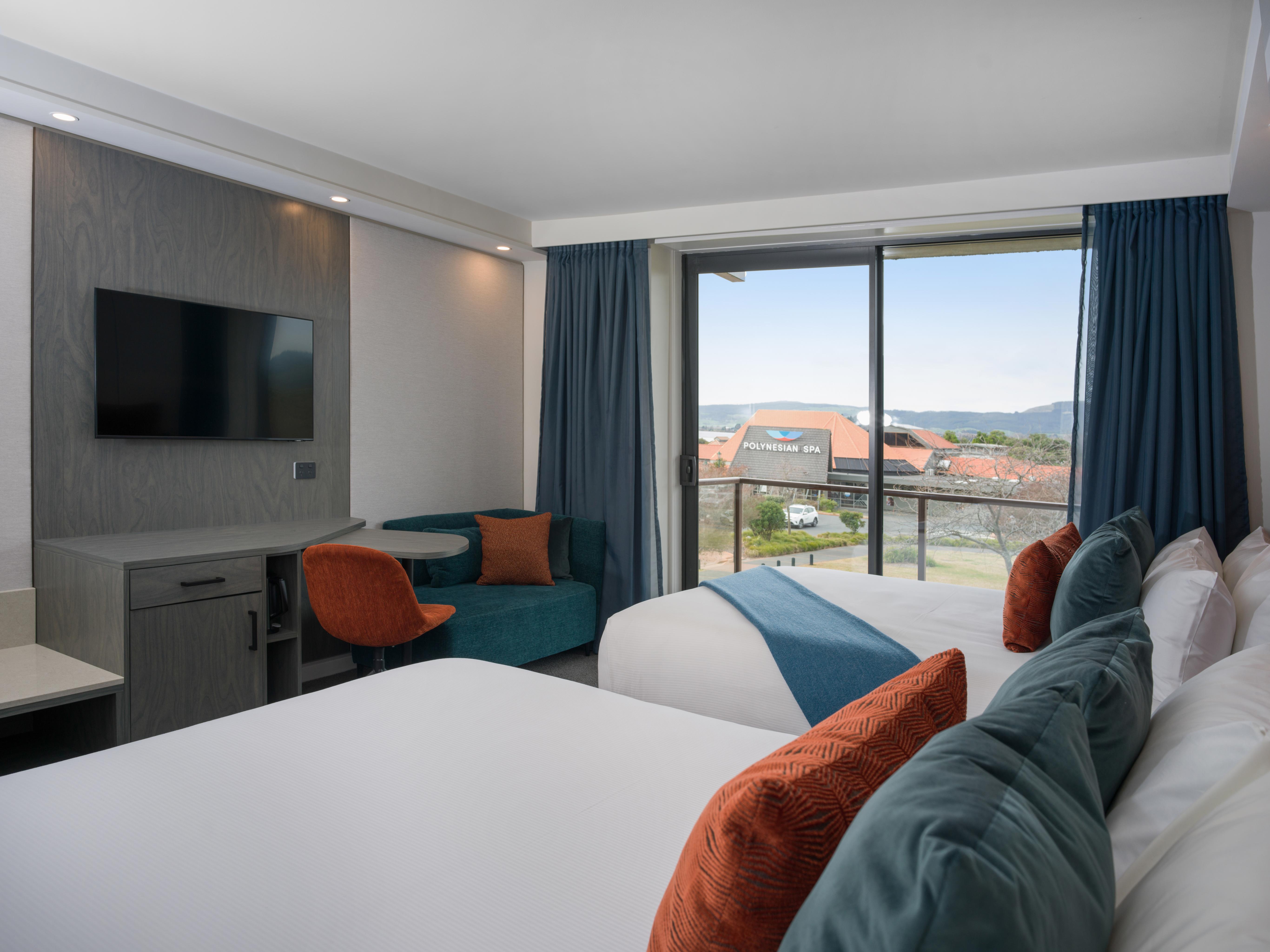 Twin Superior Lake View