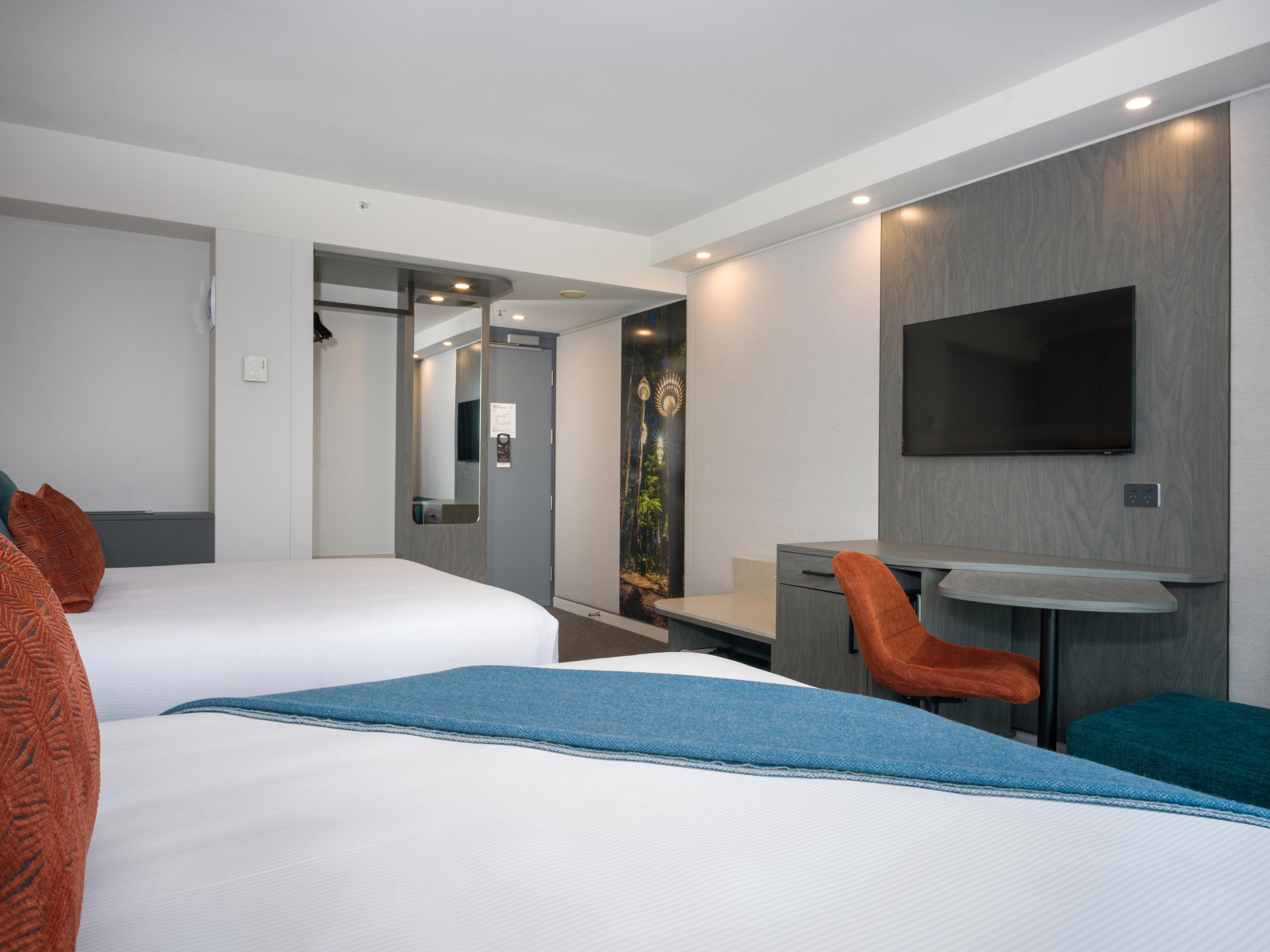 Twin Superior Lake View