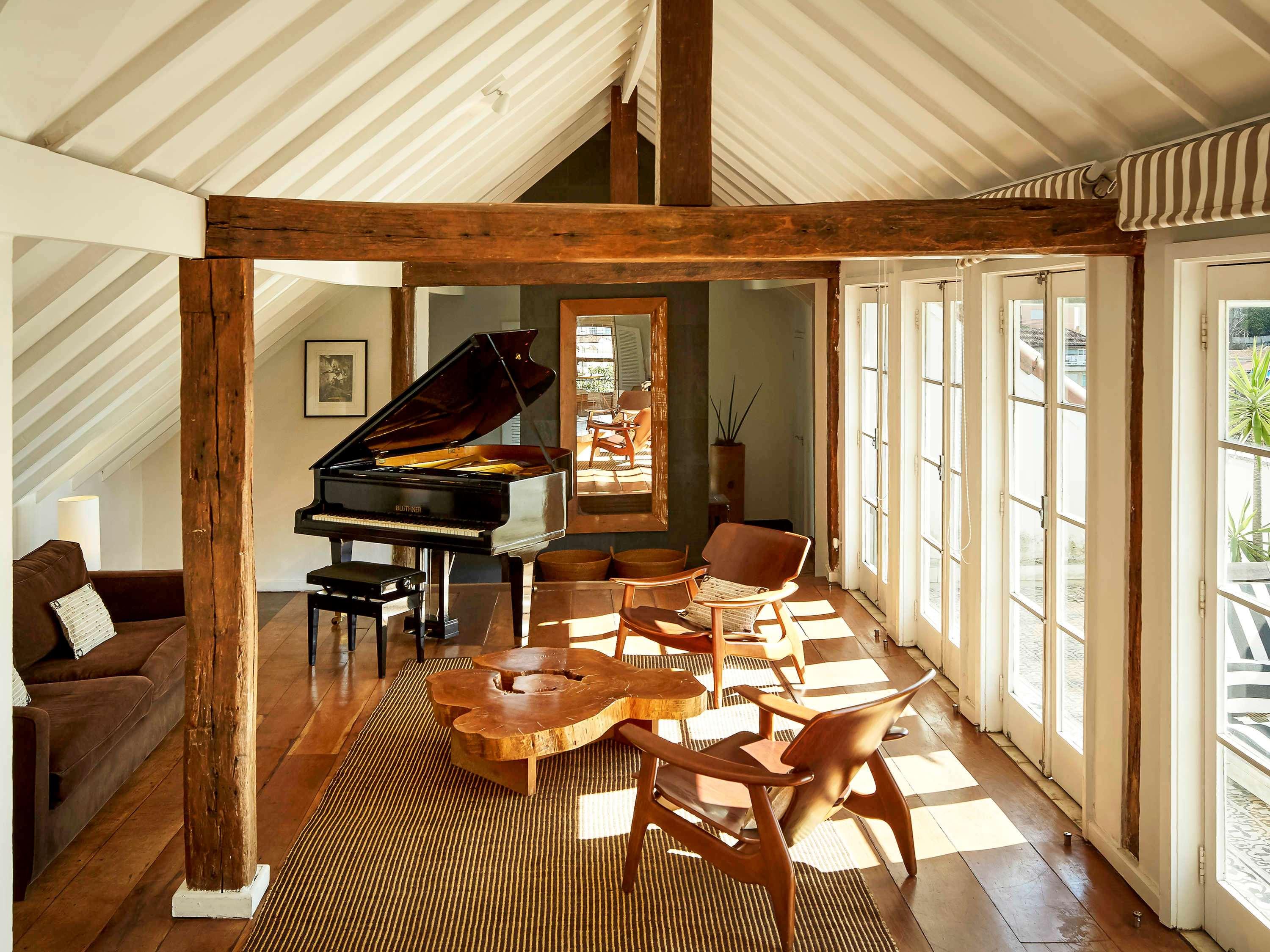 Junior Suite Mountain View