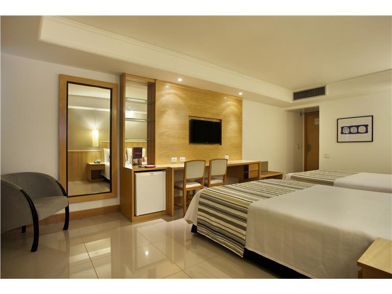 Quadruple Deluxe Superior