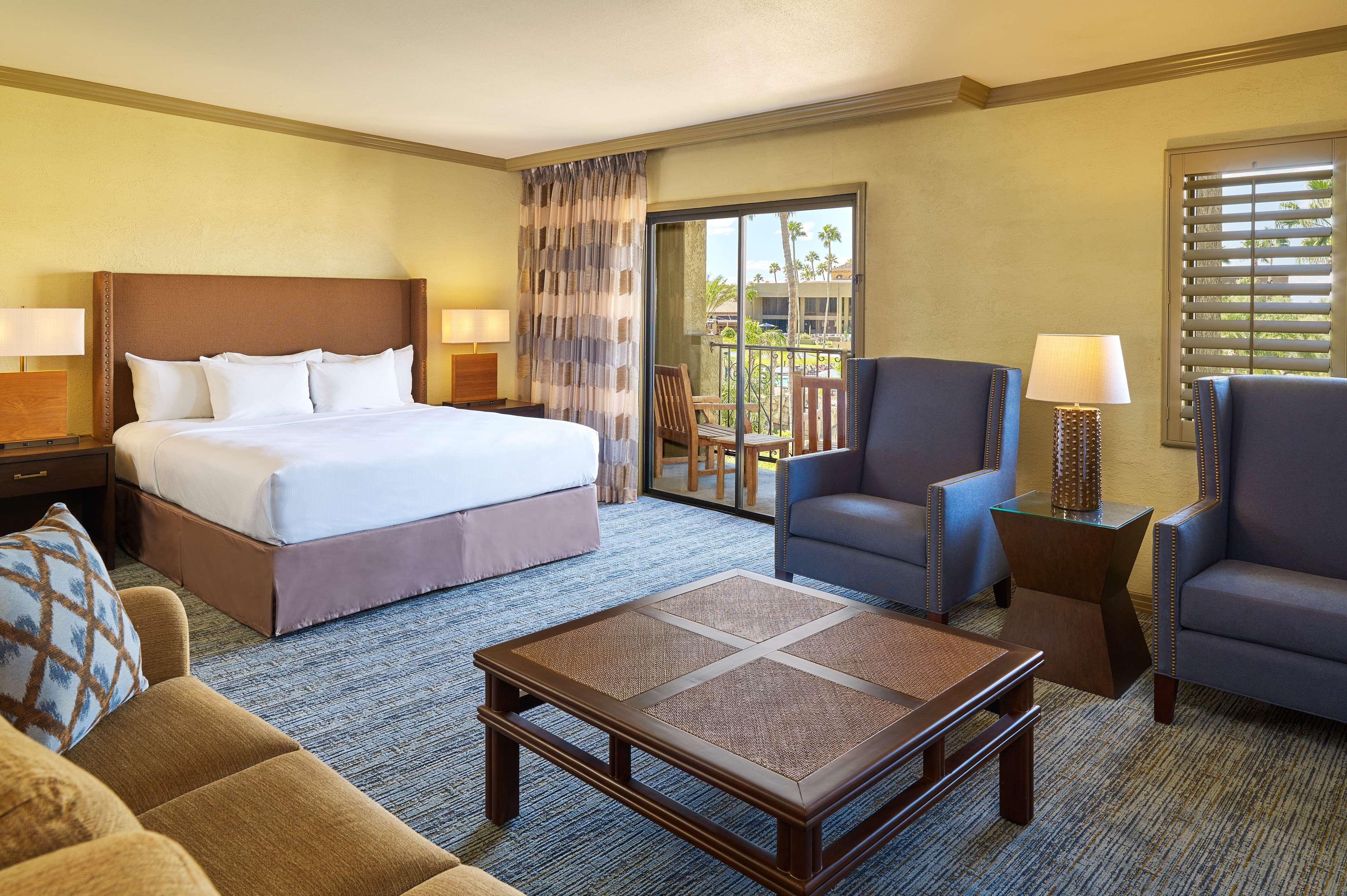 Junior Suite King Size Bed