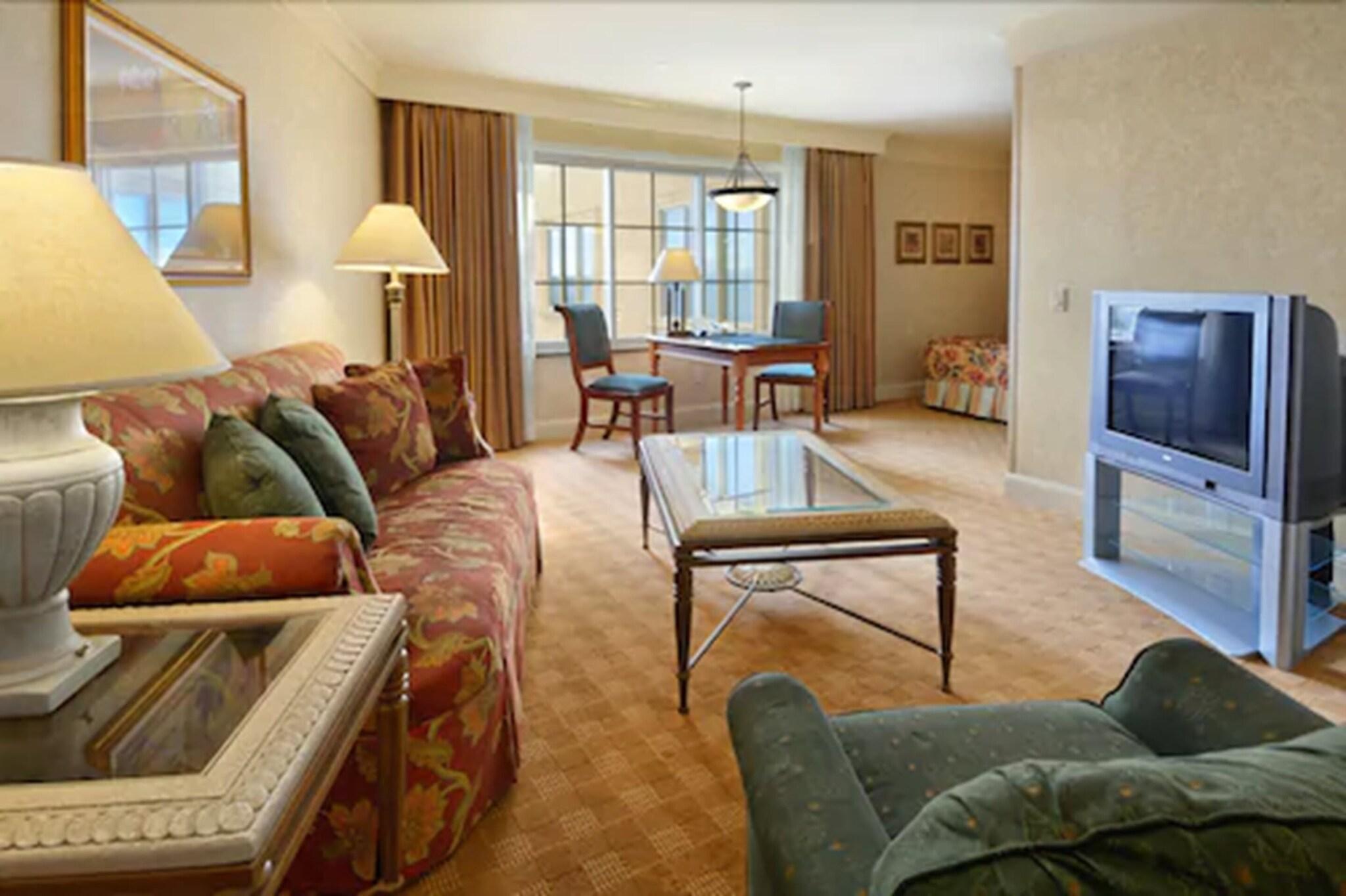 Double Deluxe with Views