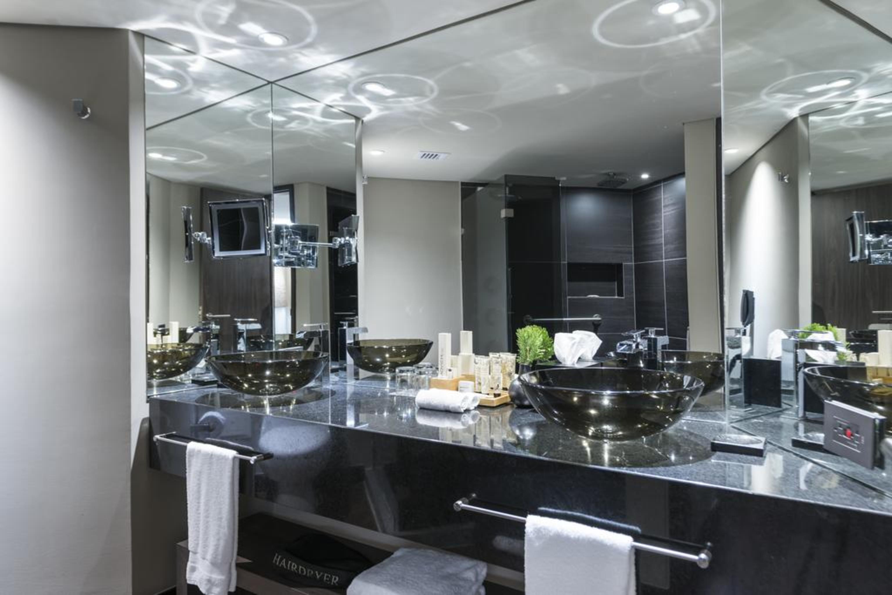 Double Superior King Bed