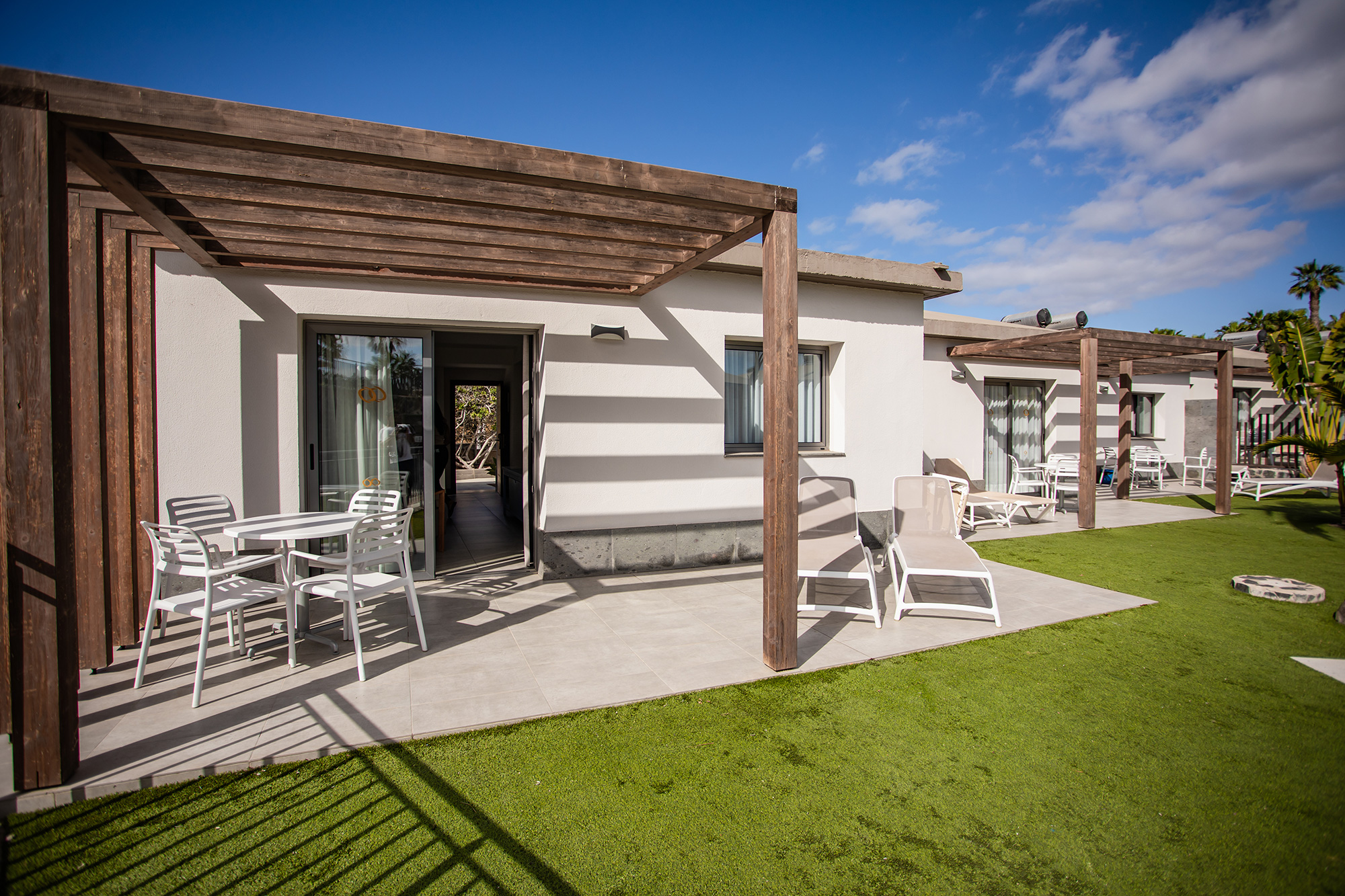 Bungalow Premium One Bedroom