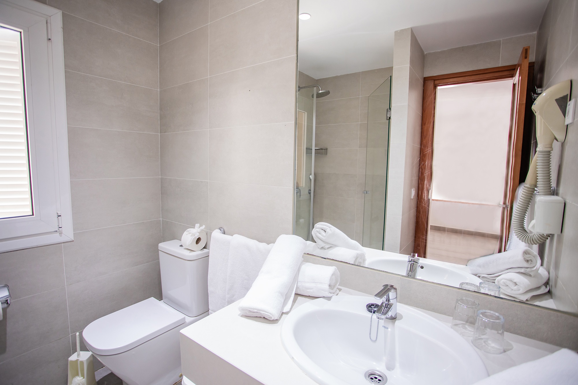 Bungalow Capacity 2 Two Bedrooms